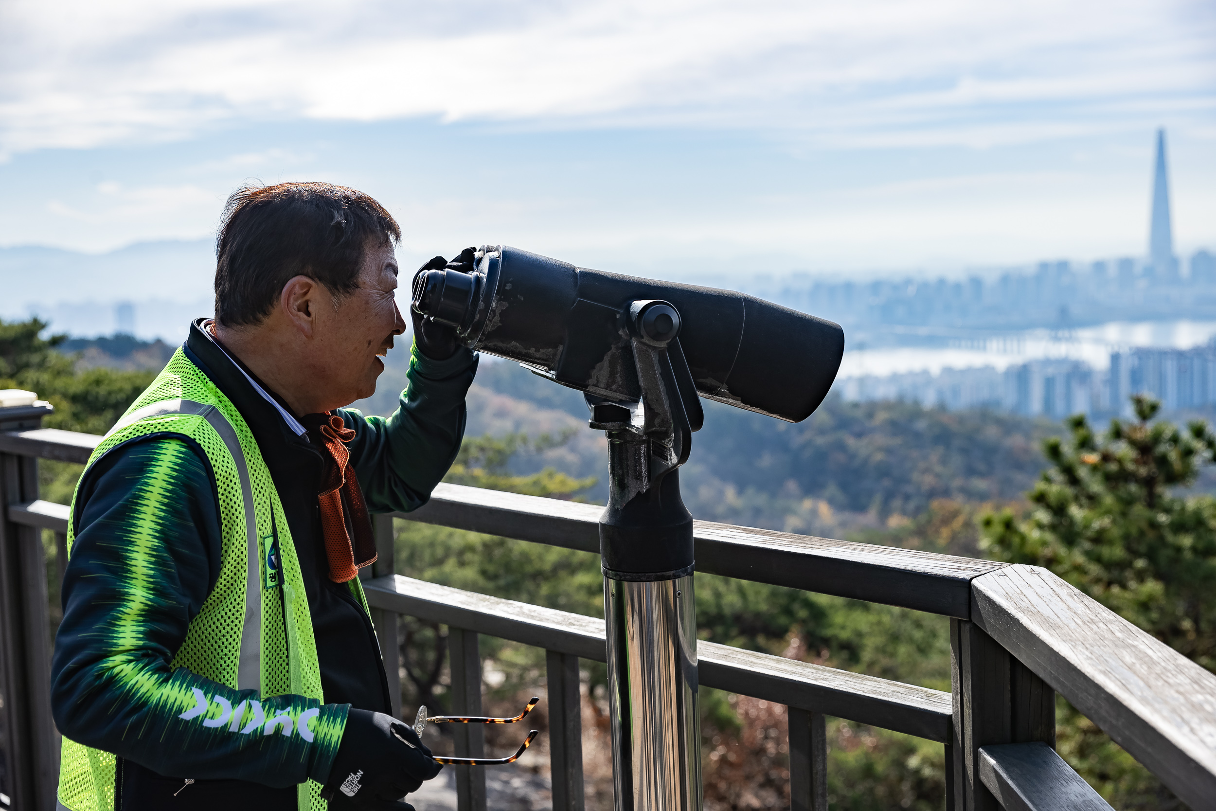 20231108-아차산 해맞이명소 정비사업 현장 방문 231108_0394_G_163043.jpg