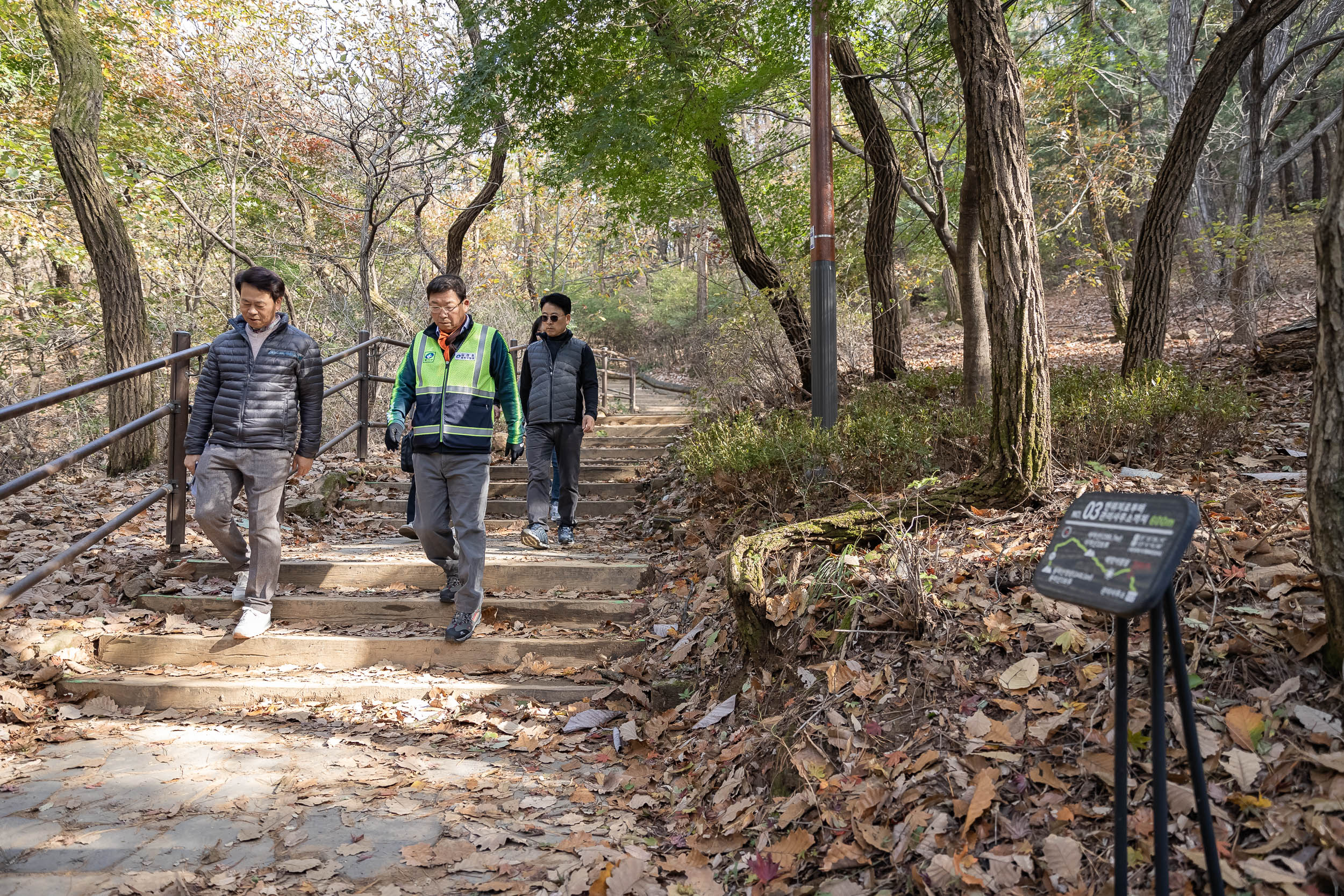 20231108-아차산 해맞이명소 정비사업 현장 방문 231108_0509_G_163046.jpg