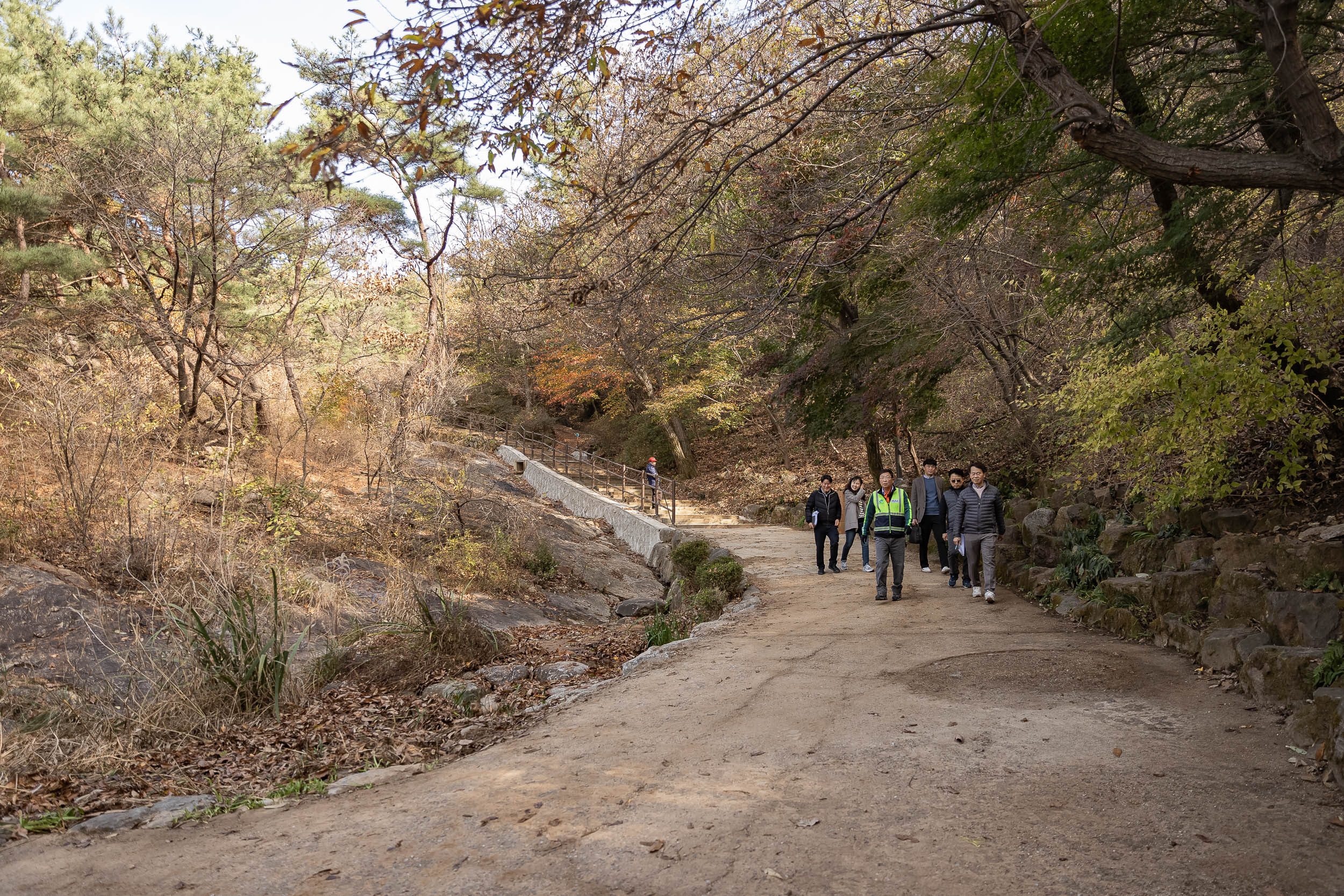 20231108-아차산 해맞이명소 정비사업 현장 방문 231108_0511_G_163046.jpg