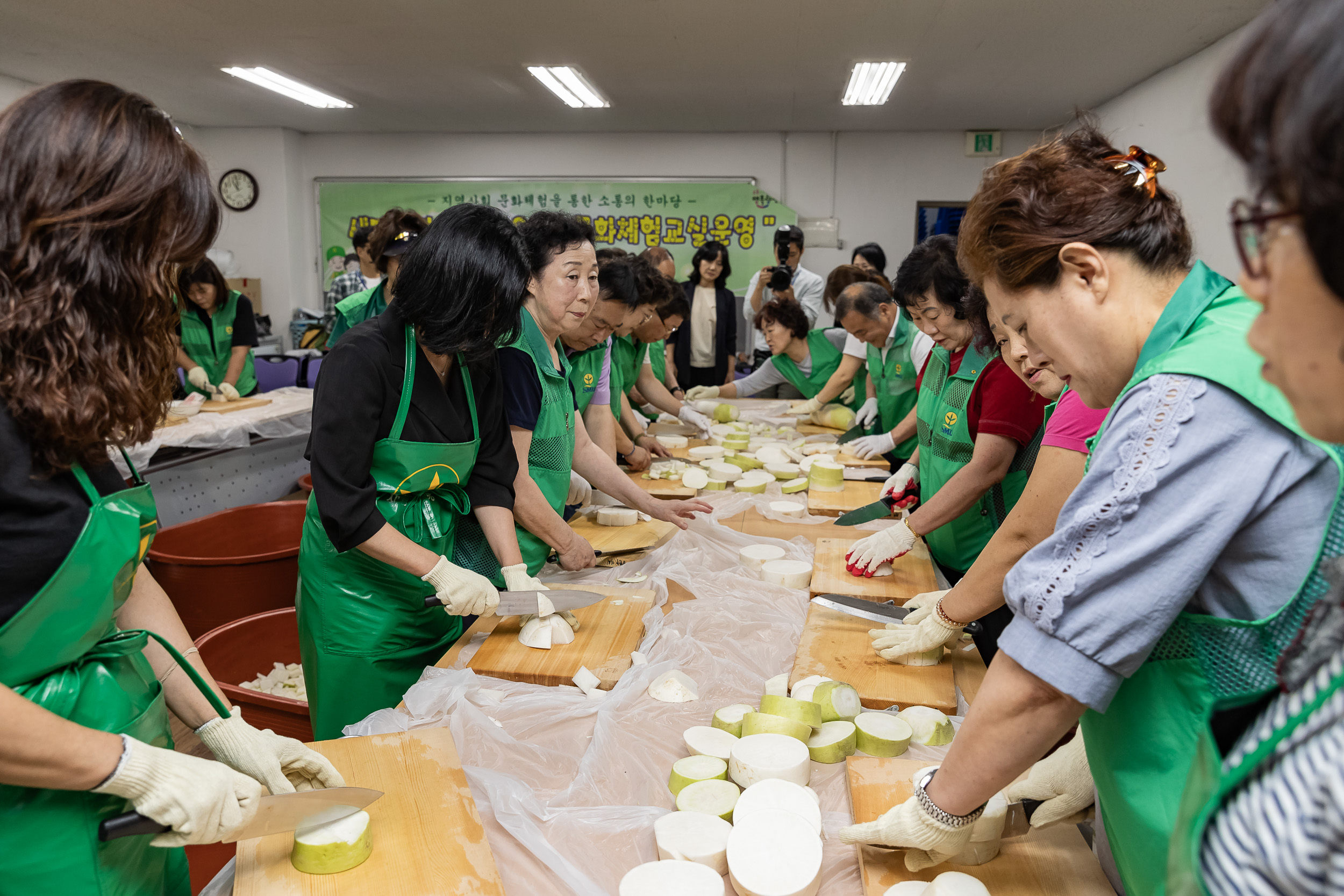 20230918-새마을부녀회 추석맞이 밑반찬 만들기 230918-0097_G_125208.jpg