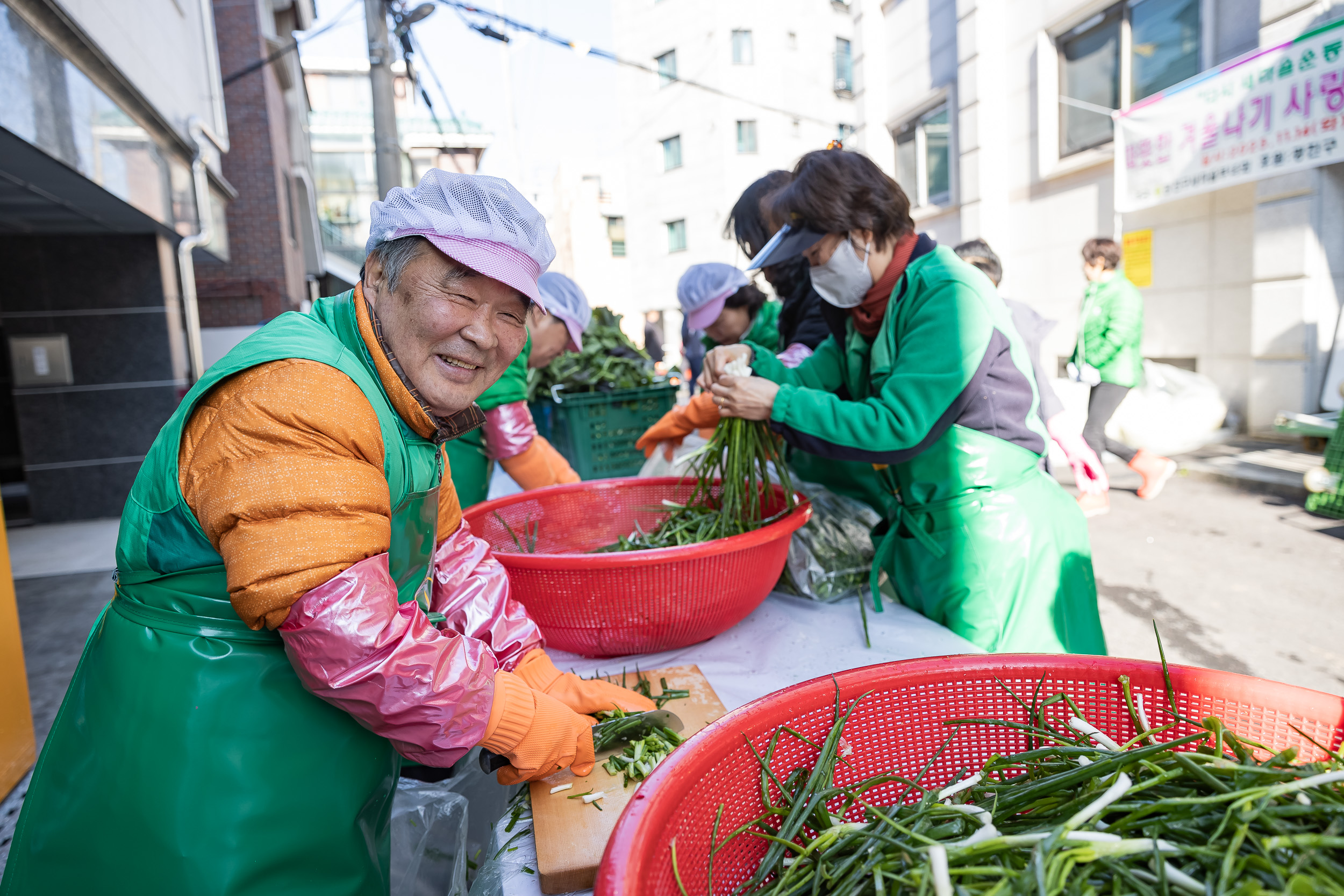 20231114-2023년 사랑의 김장담가드리기 231114_0798_G_152607.jpg