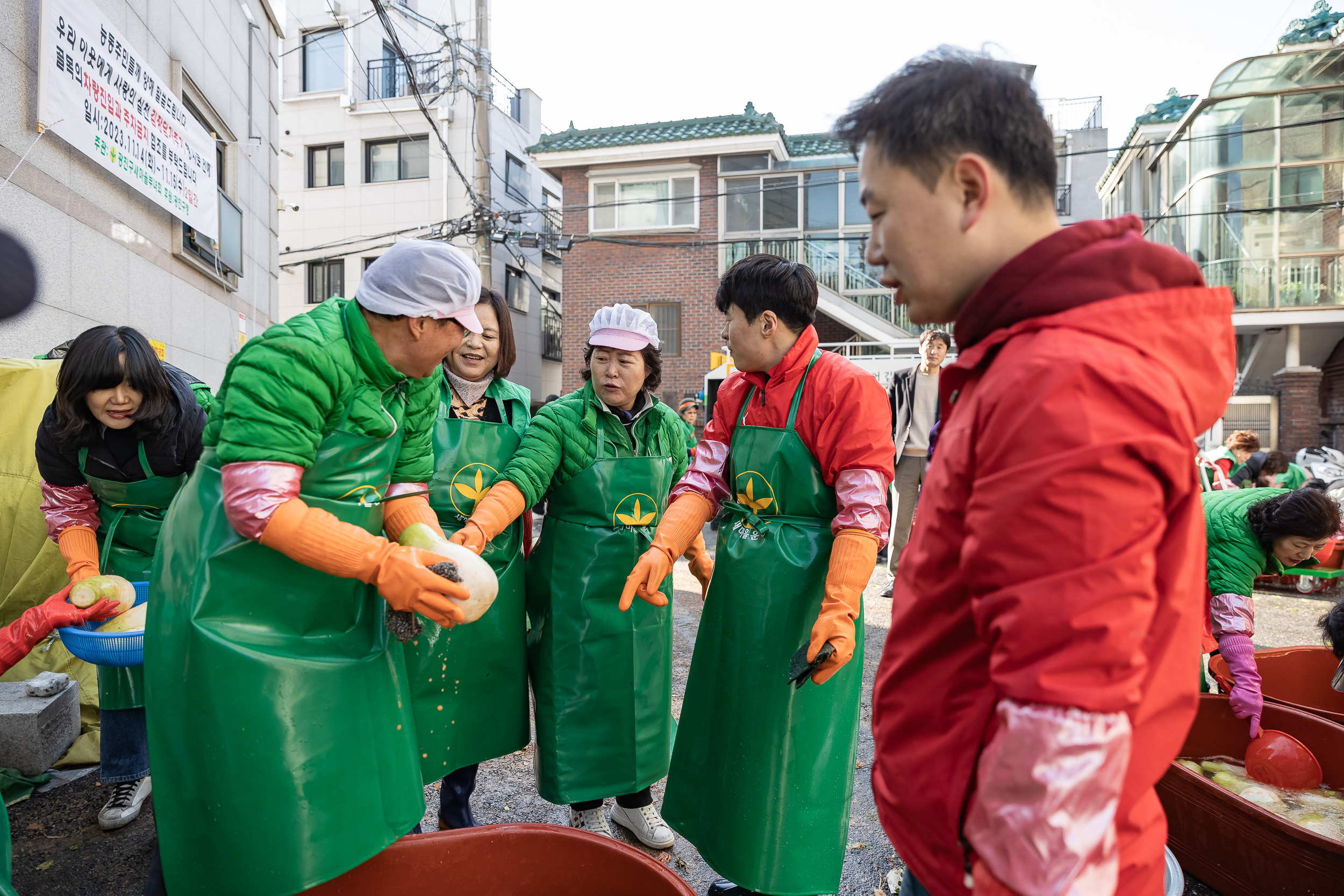 20231114-2023년 사랑의 김장담가드리기 231114_1794_G_152624.jpg