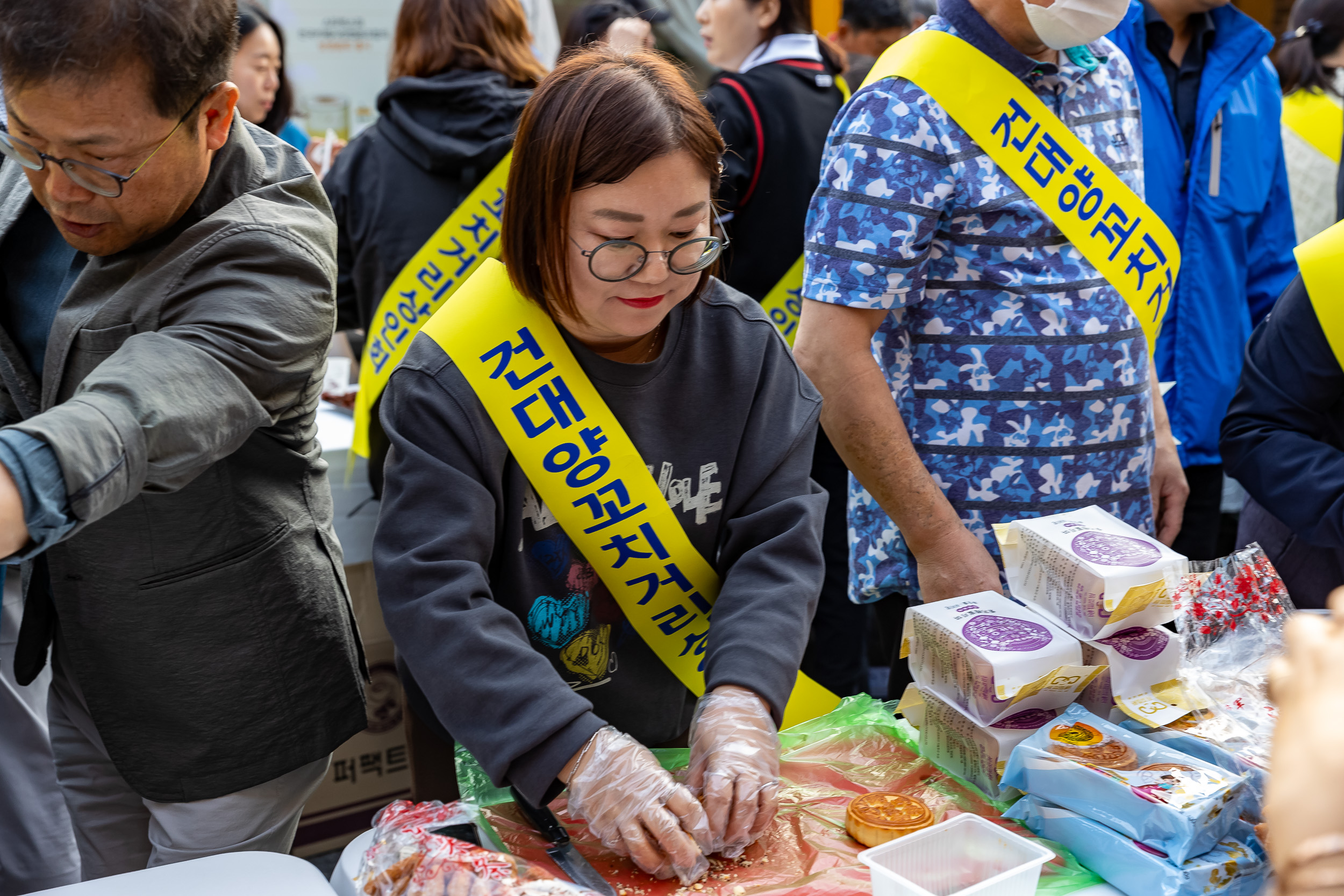 20231018-제7회 건대양꼬치거리 축제 231018-0966_G_161828.jpg