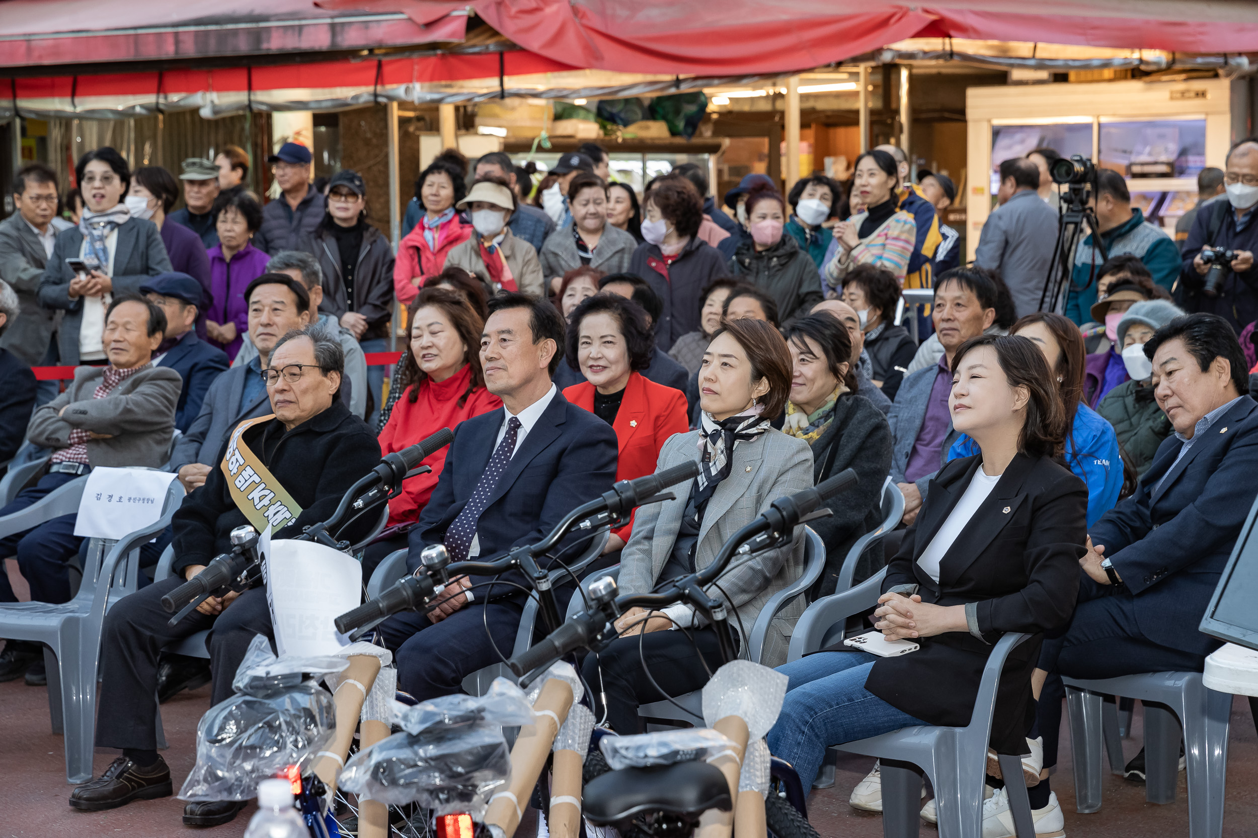 20231020-영동교, 노룬산 골목시장 가을 축제 231020-0371_G_191548.jpg