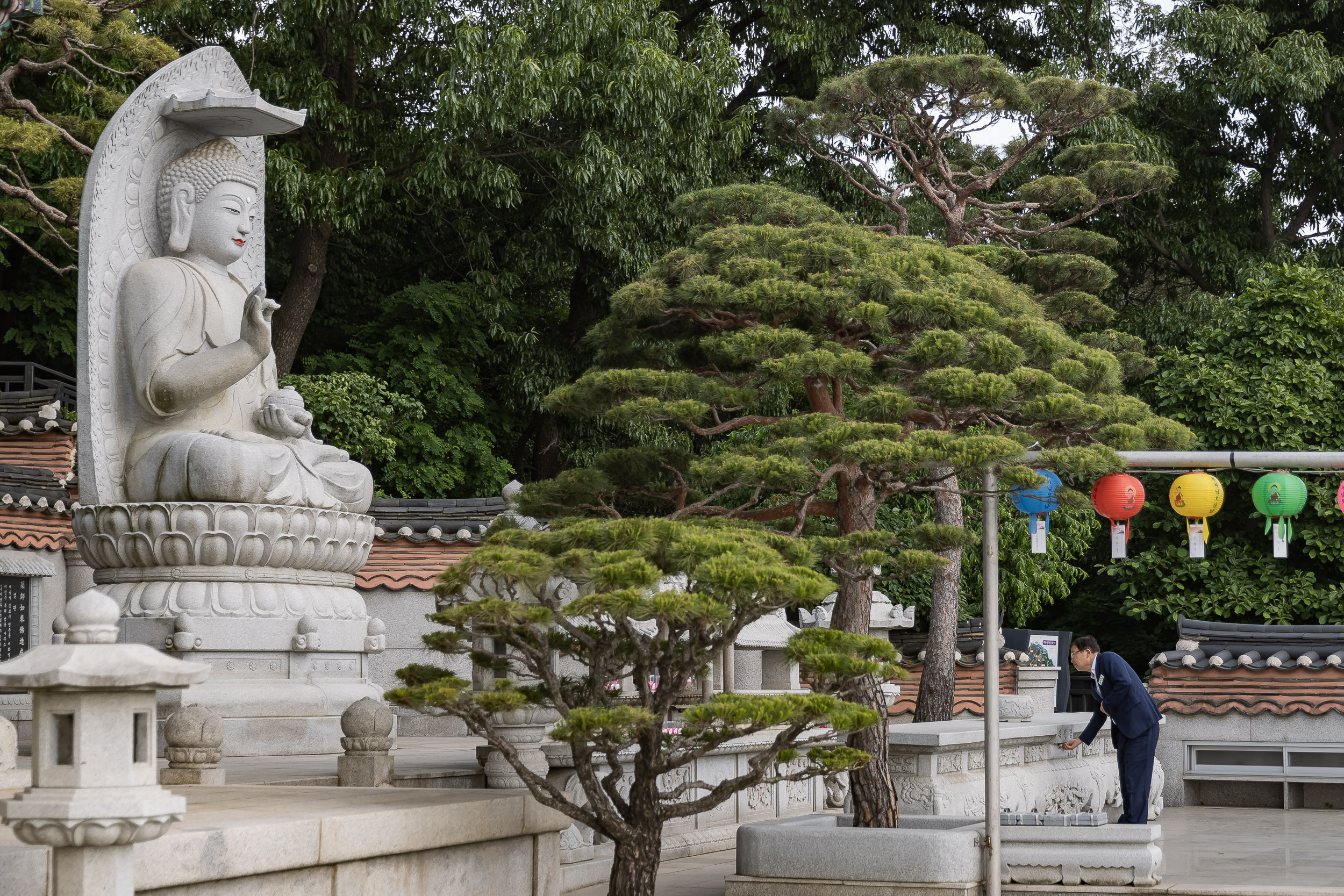 20230522-부처님 오신 날 맞이 관내 사찰 방문 230522-0211_G_192706.jpg