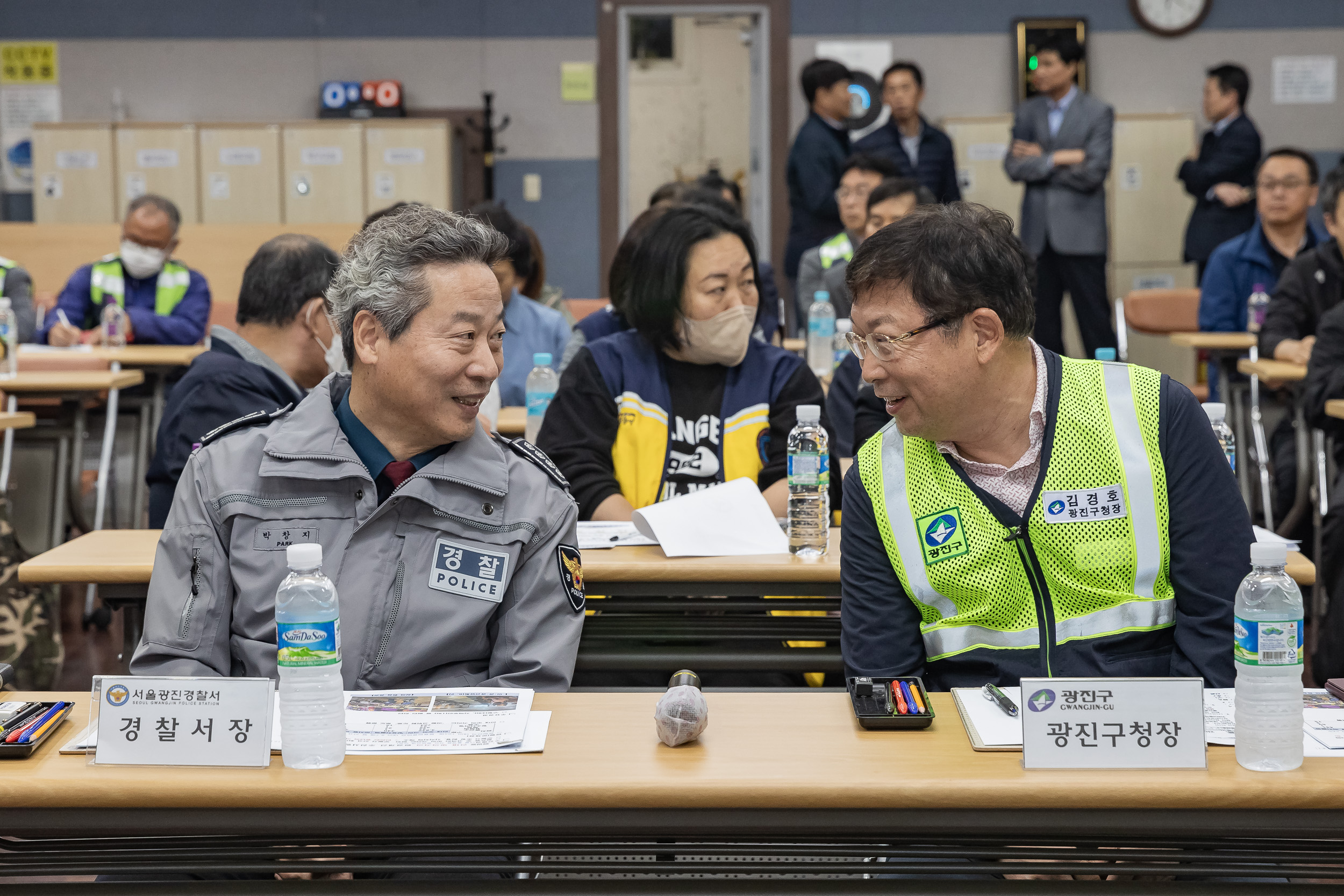 20231019-區-警 건대 맛의 거리 합동 현장점검 231019-0028_G_190718.jpg