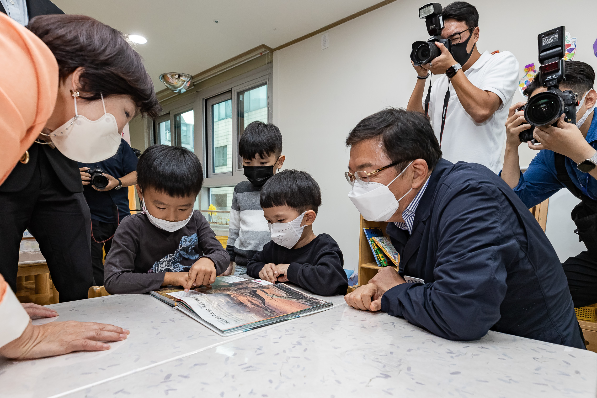 20221005-구립 군자어린이집 그린리모델링 준공식 및 꾸미팡팡 공동육아방 3호점 개소식 221005-1172_G_101853.jpg