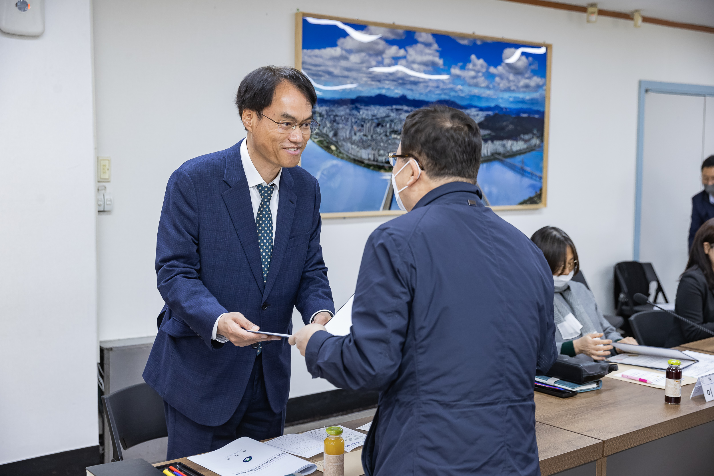 20230426-광진구 아동친화도시 추진위원회 신규위원 위촉식 및 정기회의 개최 230426-0049_G_183035.jpg