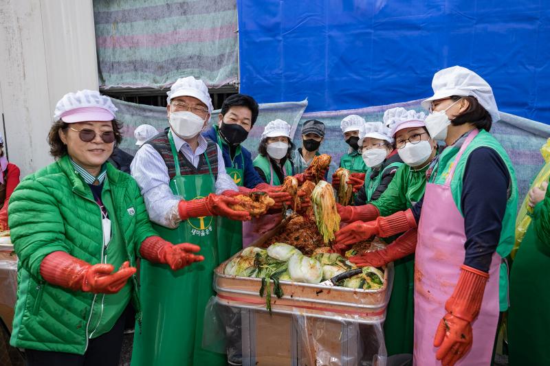 20221109-2022 광진구 따뜻한 겨울나기 사랑의 김장 담가드리기 221109-1876_G_152919.jpg