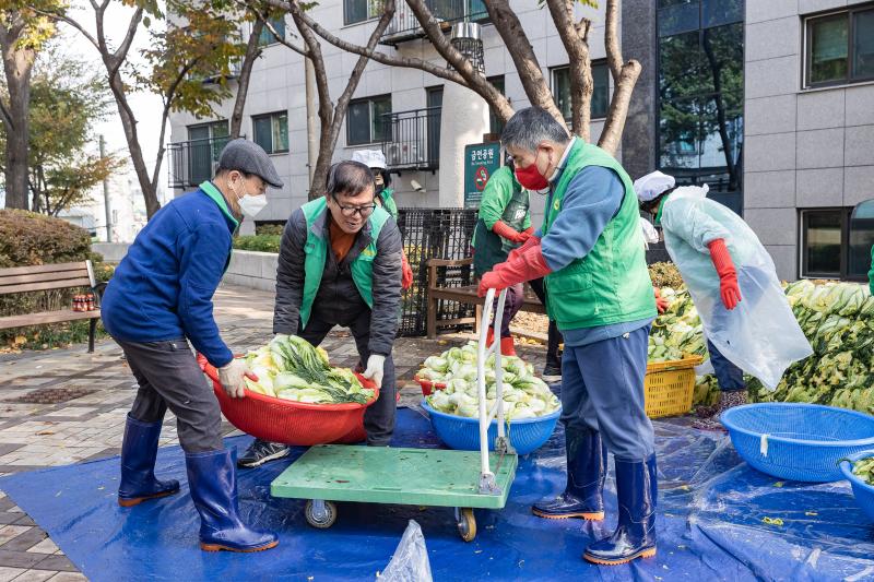 20221109-2022 광진구 따뜻한 겨울나기 사랑의 김장 담가드리기 221109-0928_G_152904.jpg