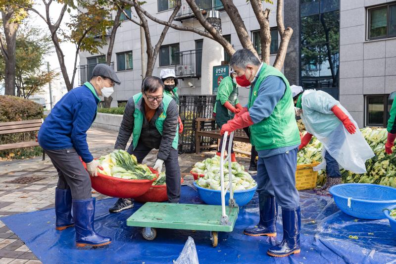 20221109-2022 광진구 따뜻한 겨울나기 사랑의 김장 담가드리기 221109-0937_G_152905.jpg