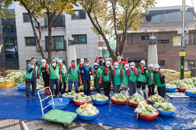 20221109-2022 광진구 따뜻한 겨울나기 사랑의 김장 담가드리기 221109-1038_G_152907.jpg