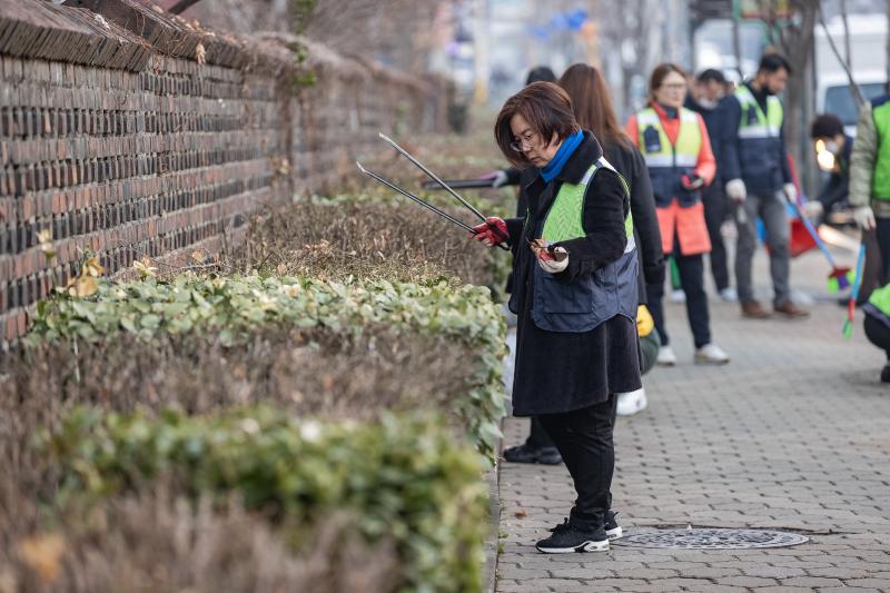 20230310-제9회 주민과 함께하는 골목청소-자양3동 230310-0813_G_173513.jpg