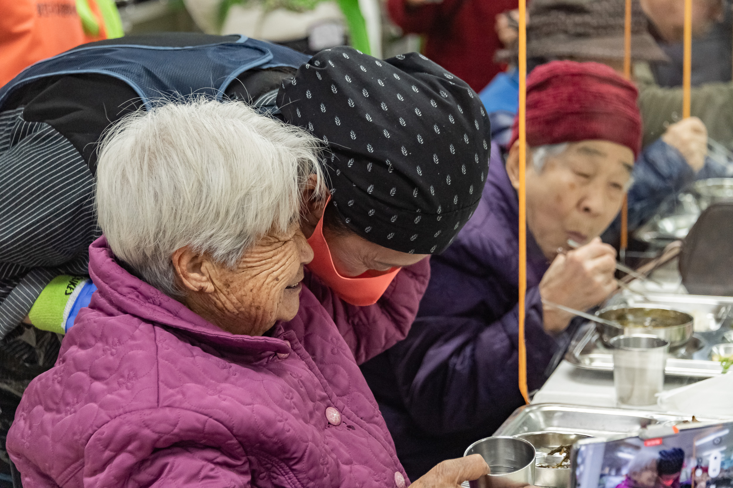 20230320-제5회 주민과 함께하는 골목 봉사-자양종합사회복지관 배식 봉사 230320-0411_G_085352.jpg