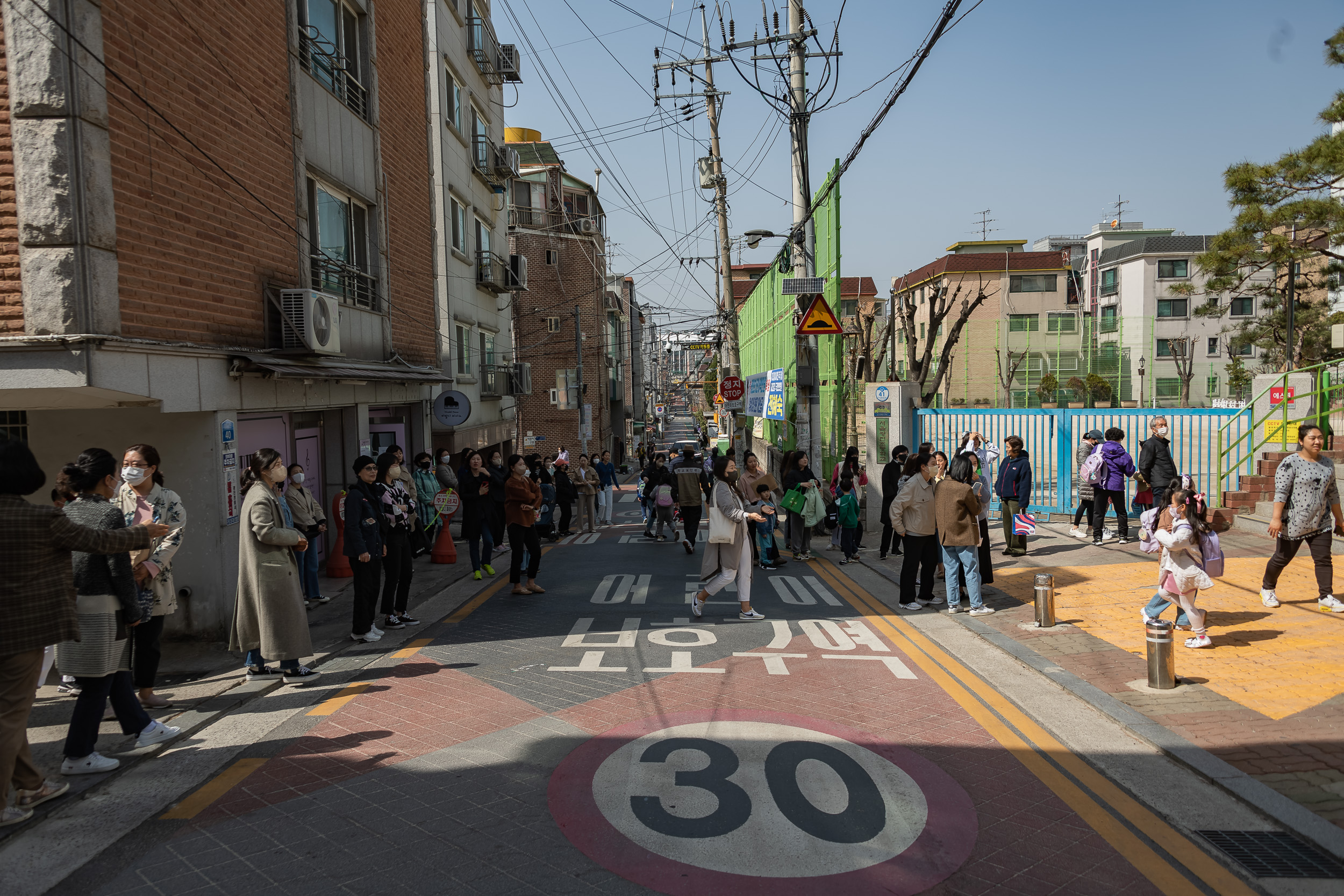 20230321-학교 앞 소통 나들이-무엇이든 말해 주세요! 230321-0103_G_090058.jpg