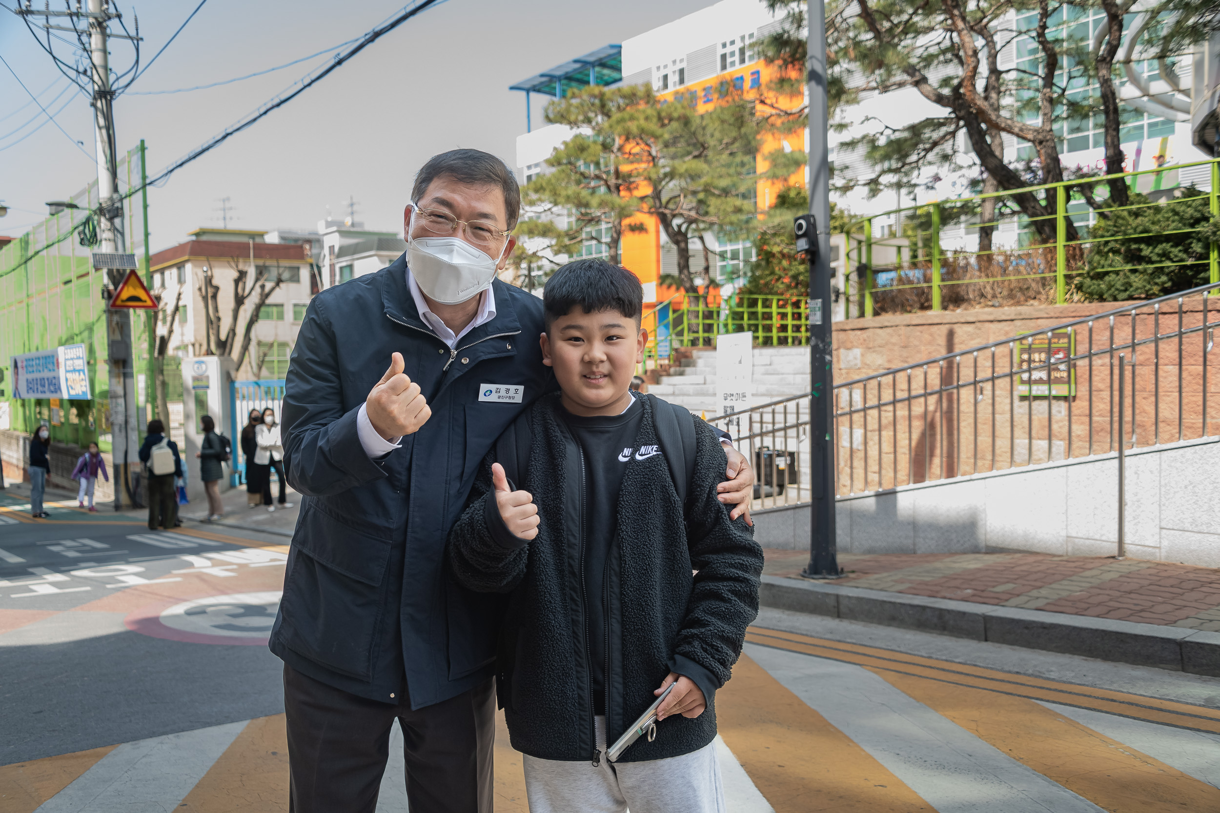 20230321-학교 앞 소통 나들이-무엇이든 말해 주세요! 230321-0122_G_090058.jpg