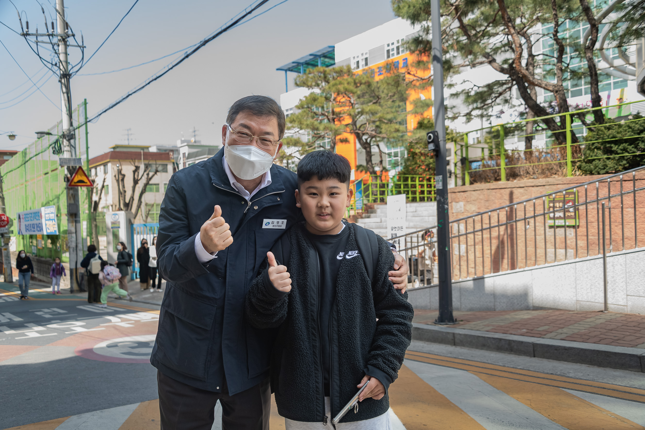 20230321-학교 앞 소통 나들이-무엇이든 말해 주세요! 230321-0127_G_090058.jpg