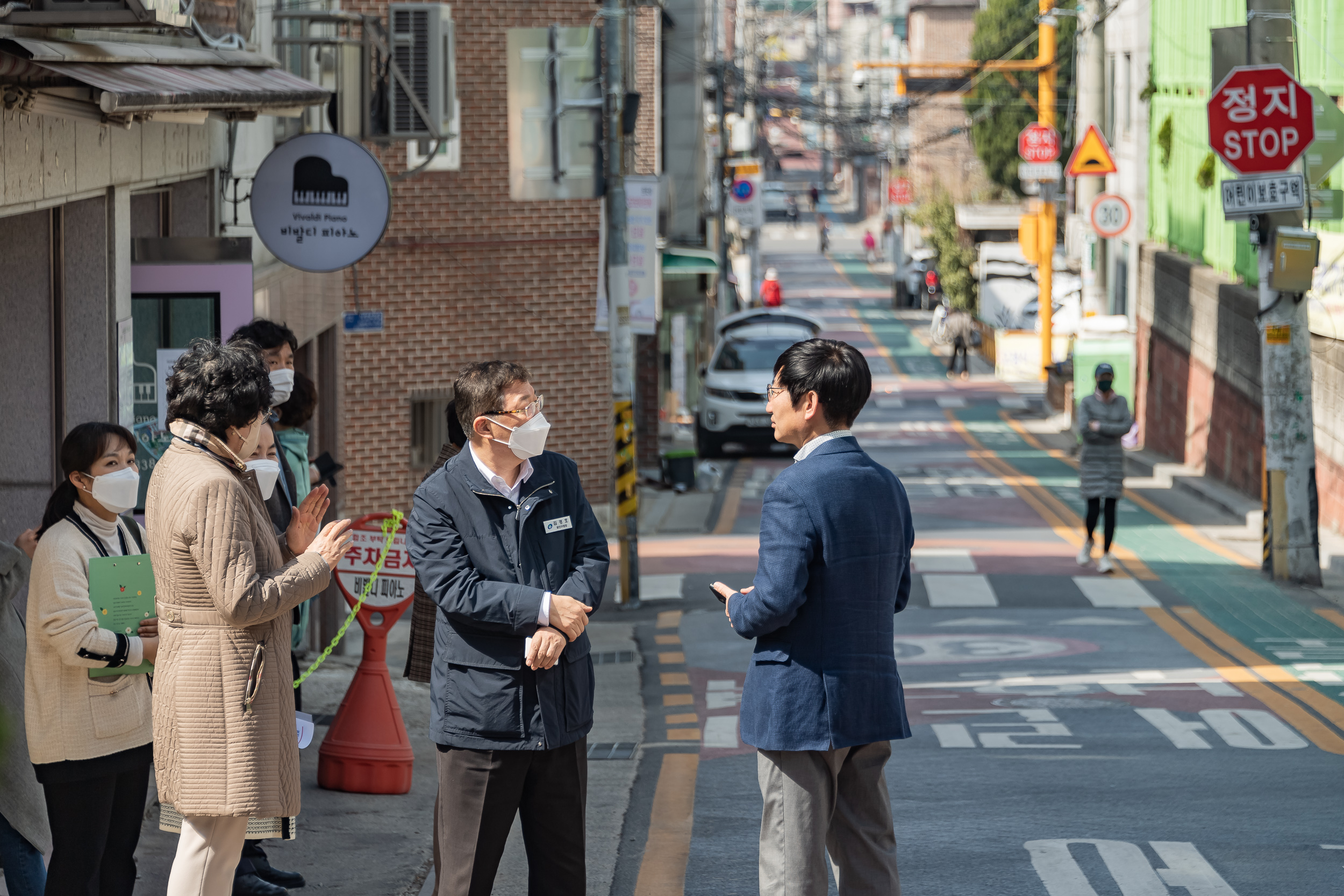 20230321-학교 앞 소통 나들이-무엇이든 말해 주세요! 230321-0037_G_090056.jpg