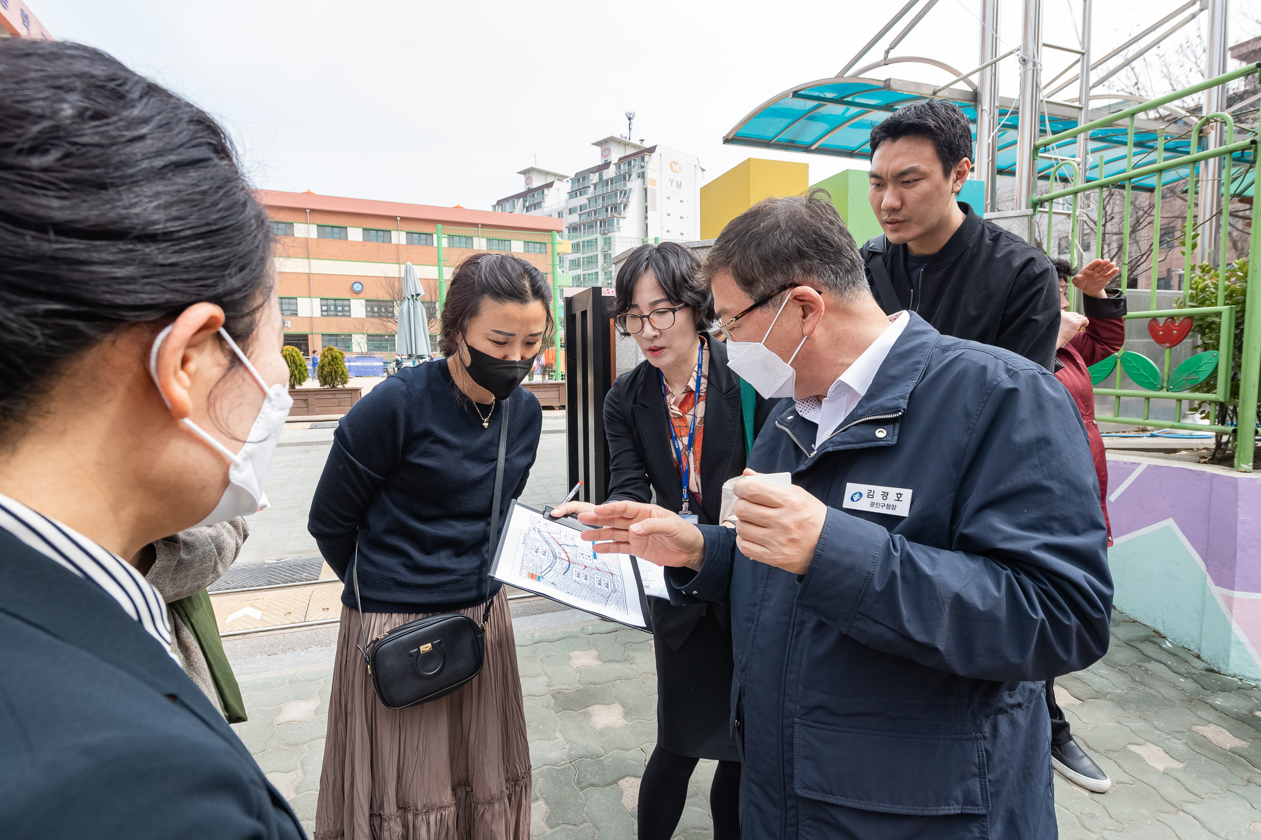 20230323-학교앞 소통 나들이-성자초등학교 230323-0100_G_101143.jpg