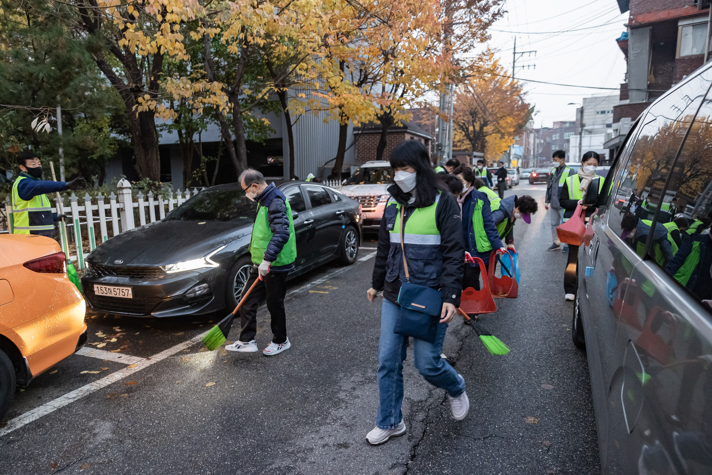 20221116-제8회 주민과 함께하는 중곡제3동 골목 청소 221116-0226_G_181524.jpg