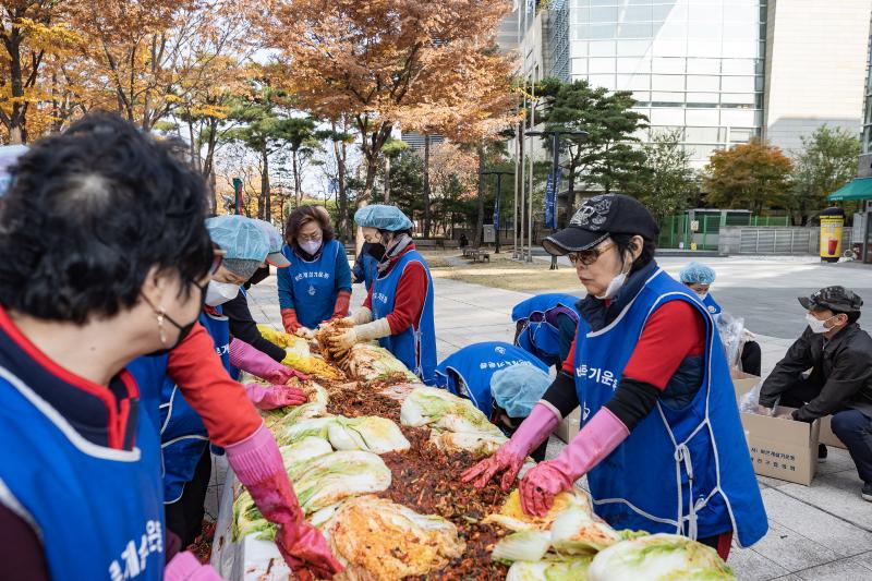 20221111-어려운 이웃 사랑의 김장 담가드리기 221111-0162_G_114139.jpg