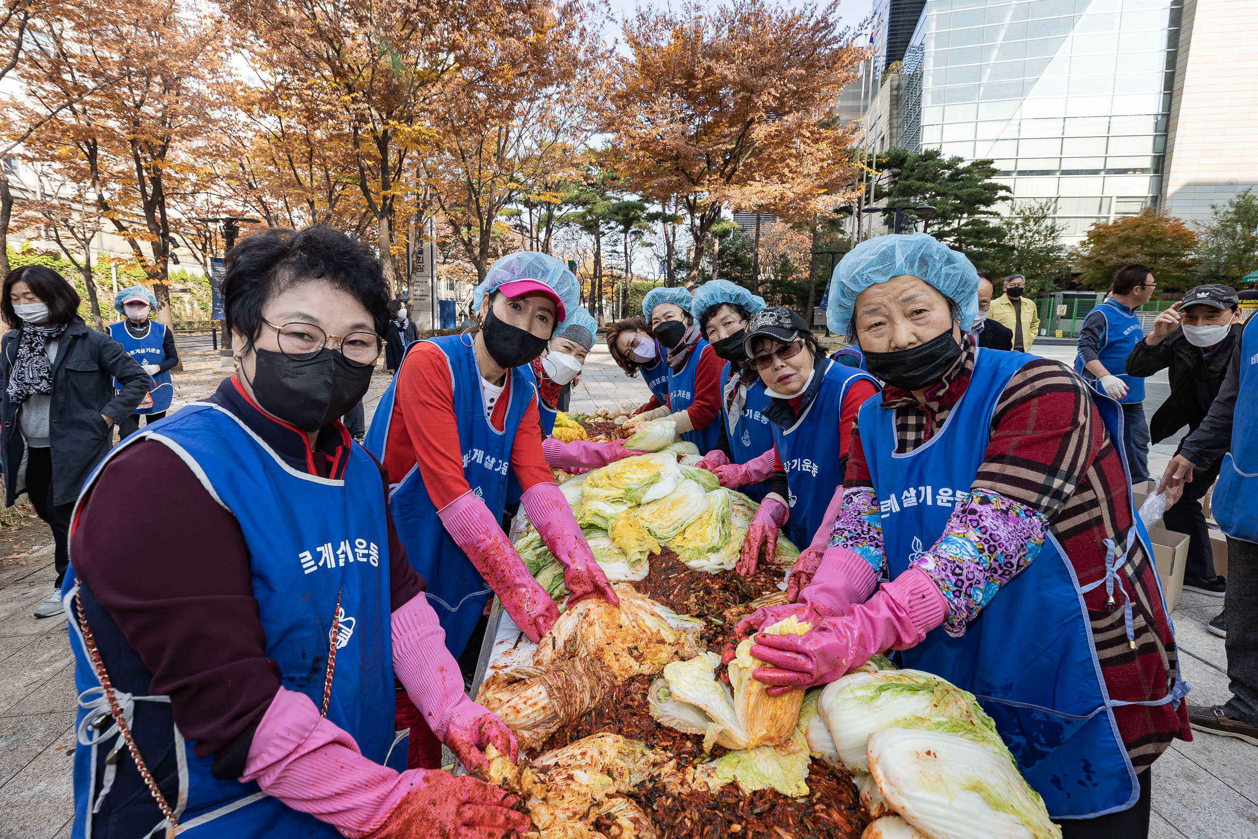 20221111-어려운 이웃 사랑의 김장 담가드리기 221111-0167_G_114139.jpg