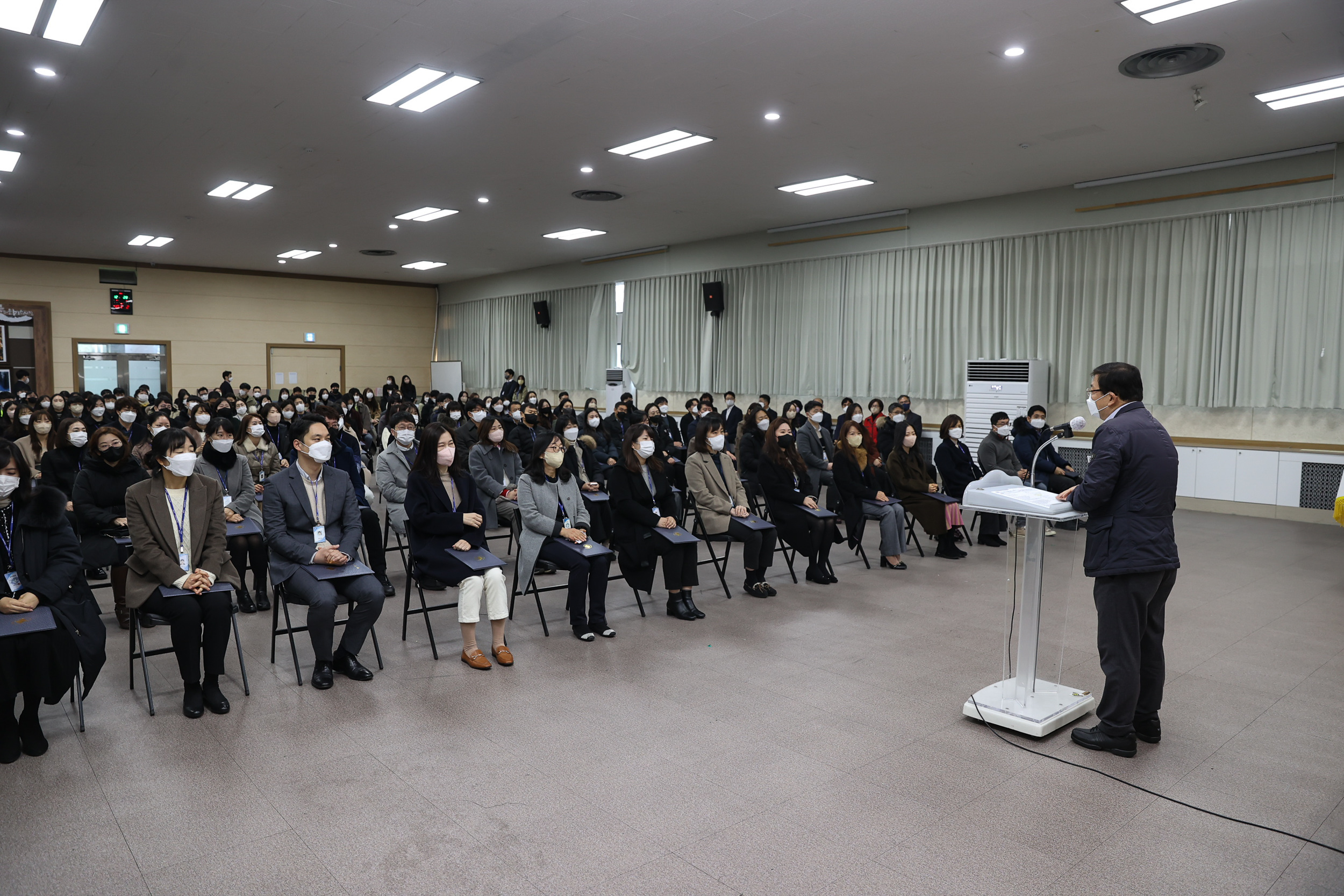 20221228-2023 상반기 정기인사 발령장 수여 221228-1339_G_132707.jpg