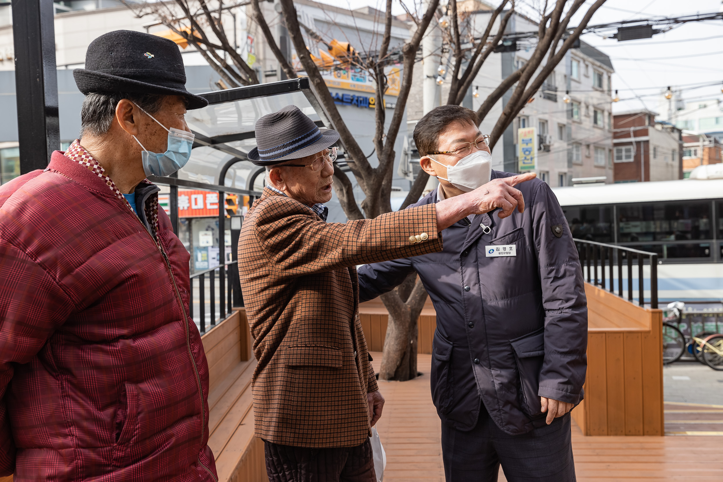 20221122-제1회 주민과 함께하는 골목봉사-사회복지시설 배식봉사 221122-0053_G_172815.jpg