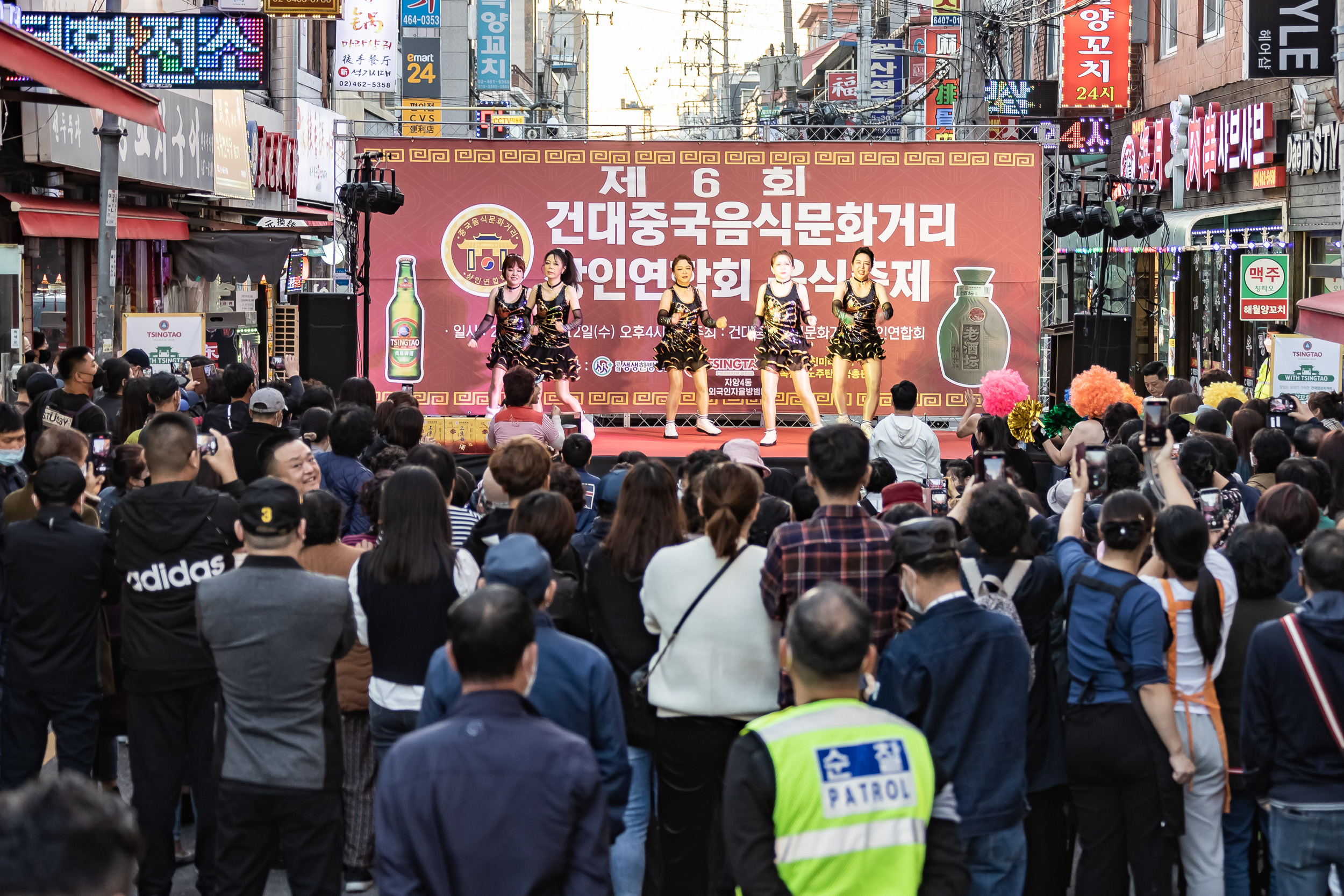 20221012-제6회 건대중극음식문화거리 상인연합회 음식축제 221012-0866_G_090201.jpg