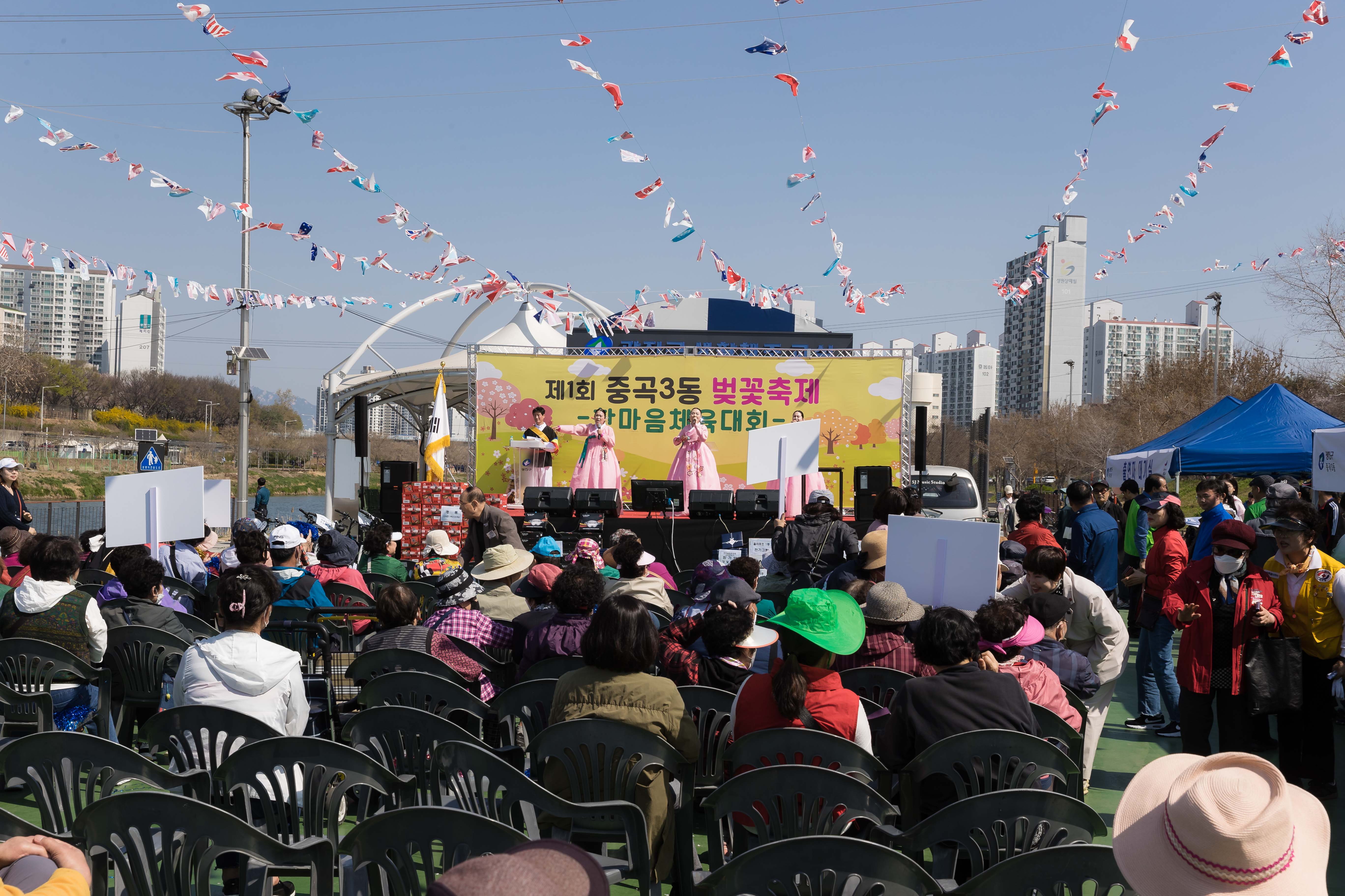 20230402-중곡3동 벚꽃 축제 230402-0069_G_173912.jpg