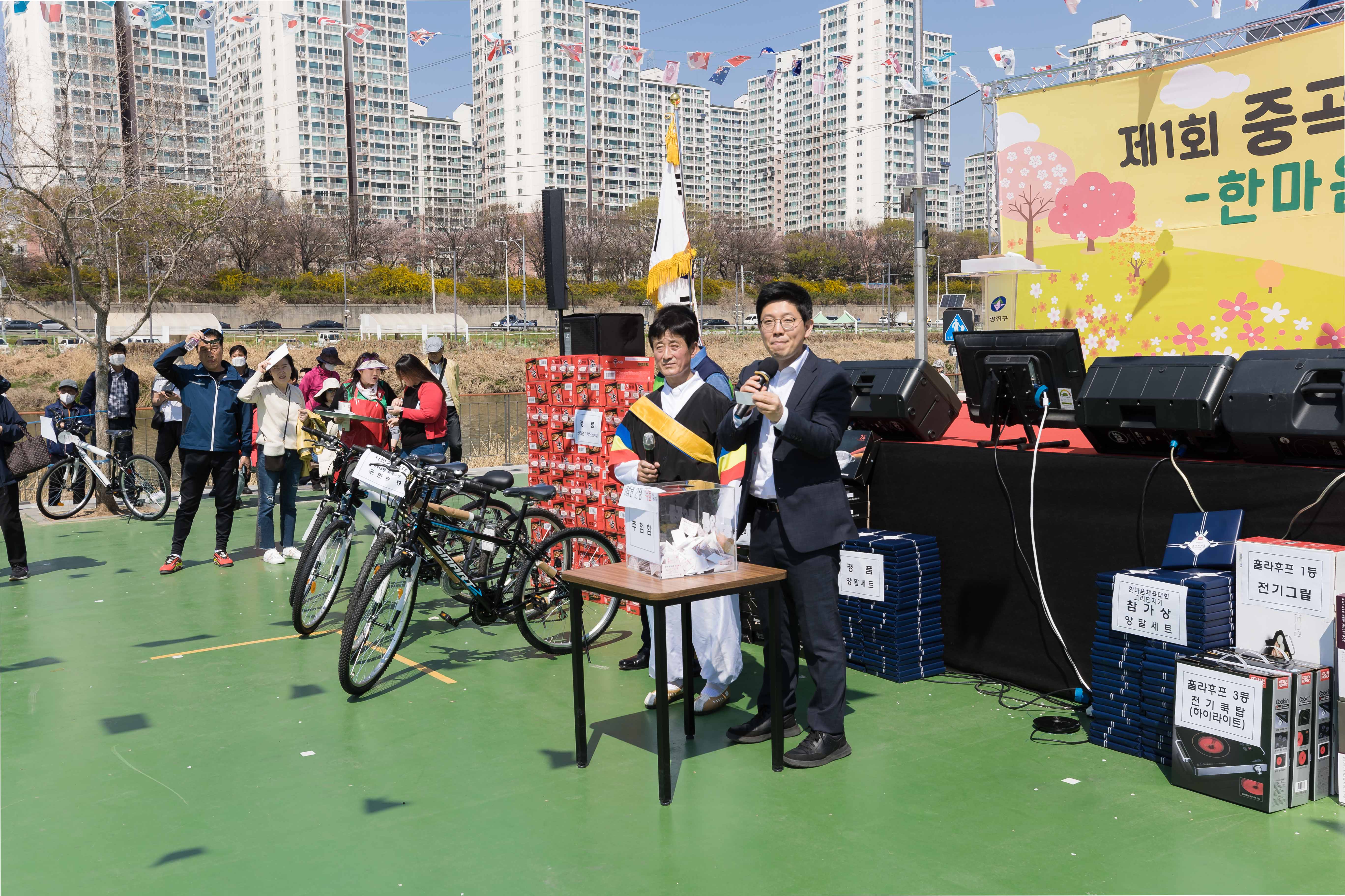 20230402-중곡3동 벚꽃 축제 230402-0646_G_173923.jpg