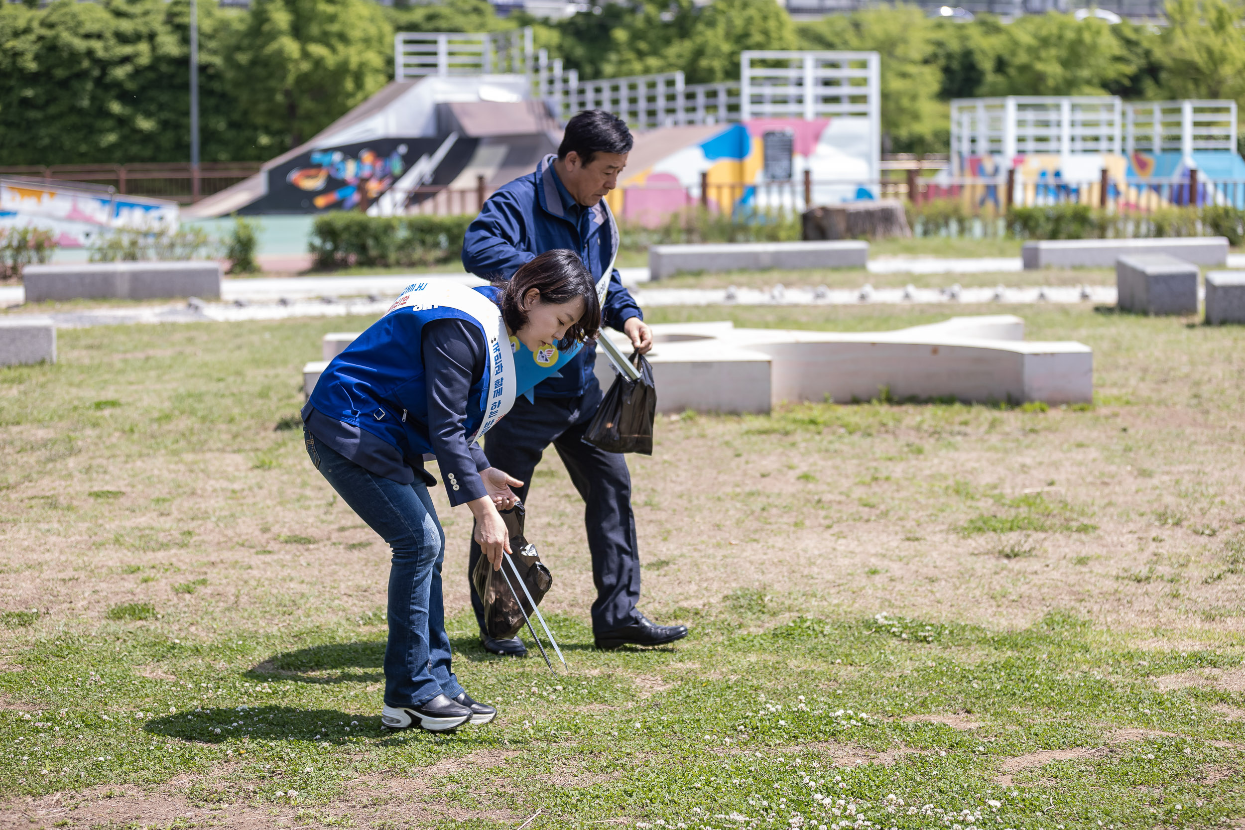 20230509-바르게살기운동 광진구협의회 국토대청결 운동 230509-0636_G_100051.jpg