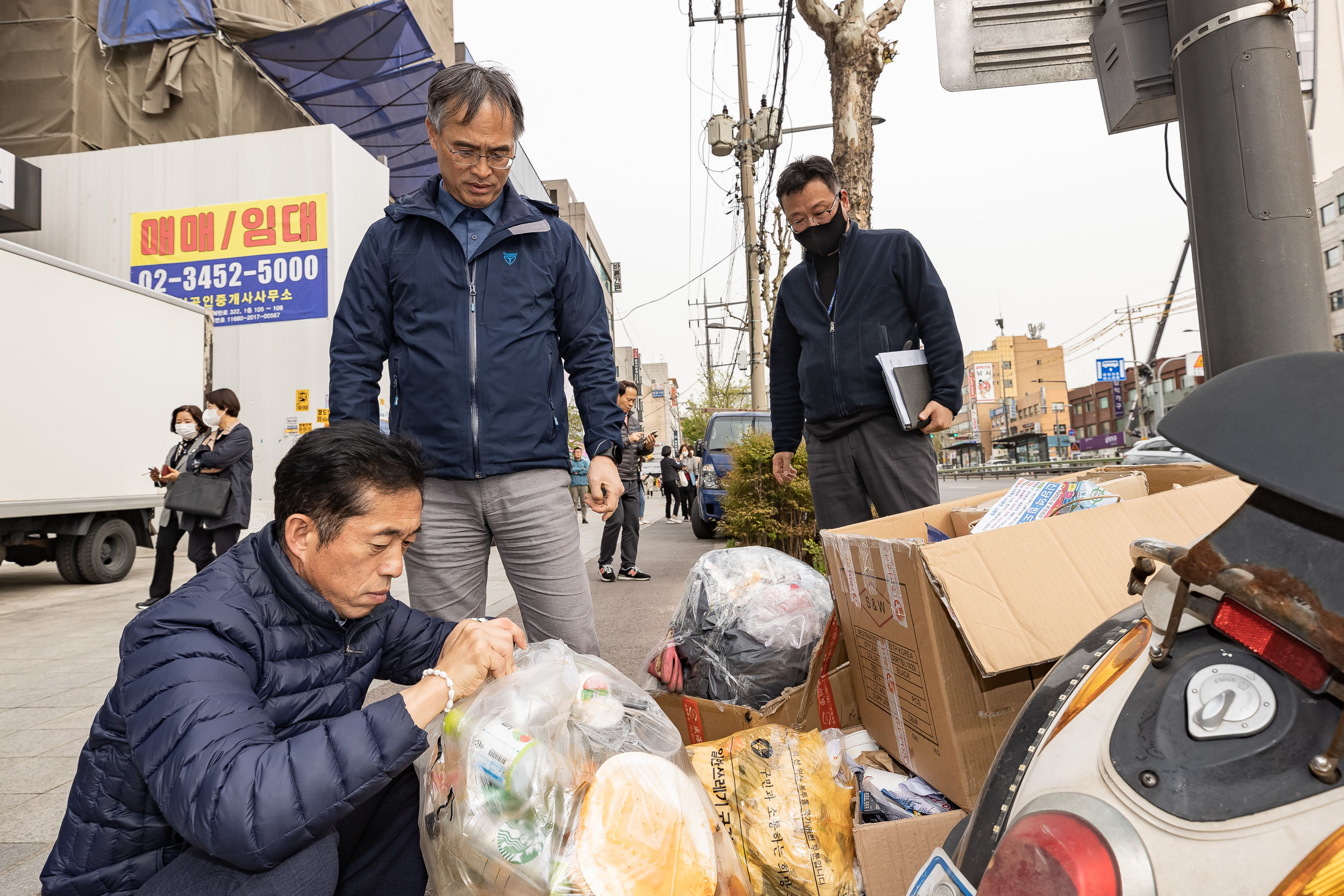 20230413-「아차산역 삼거리-군자교사거리」도시비우기 합동순찰 230413-0916_G_154045.jpg