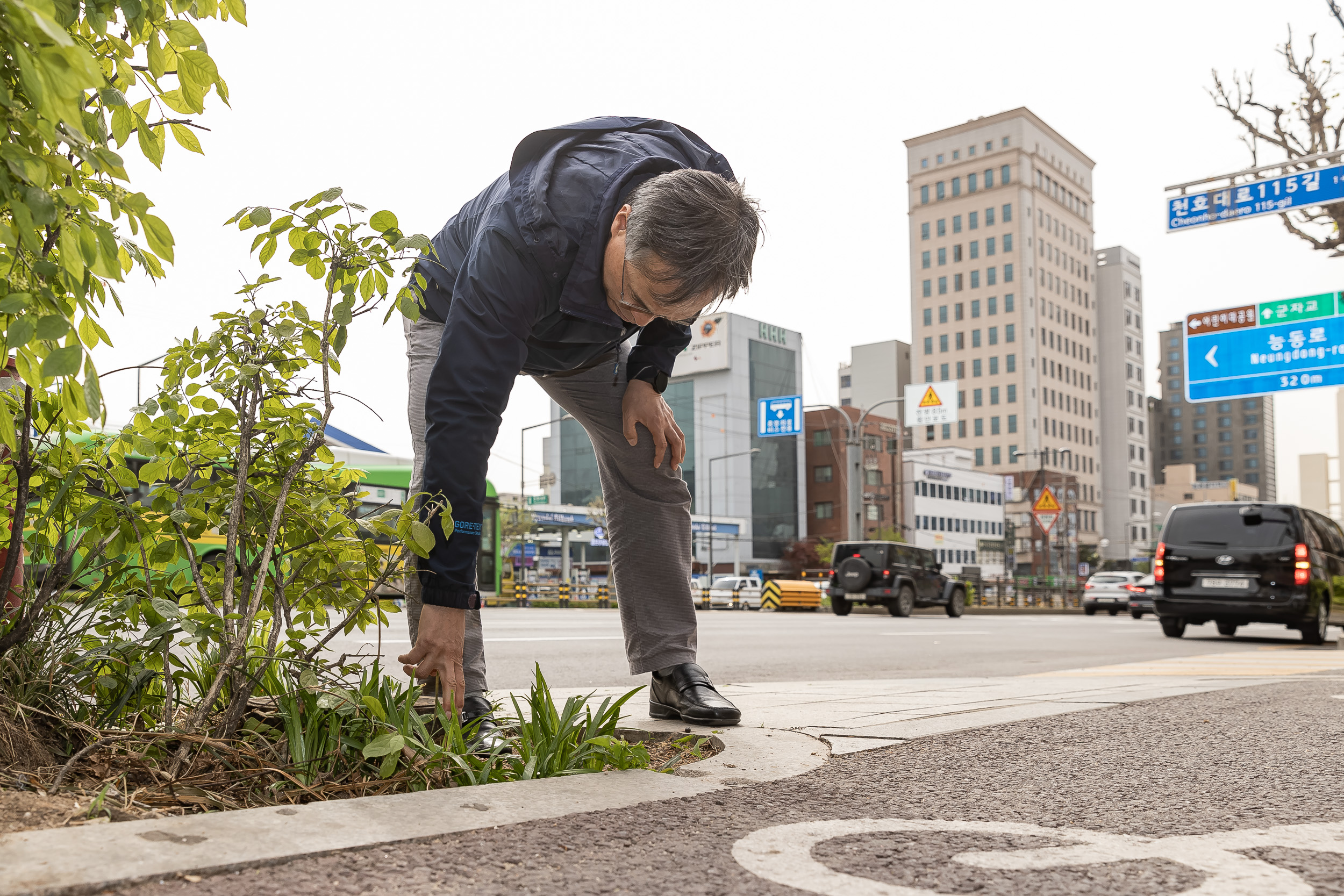 20230413-「아차산역 삼거리-군자교사거리」도시비우기 합동순찰 230413-0997_G_154045.jpg