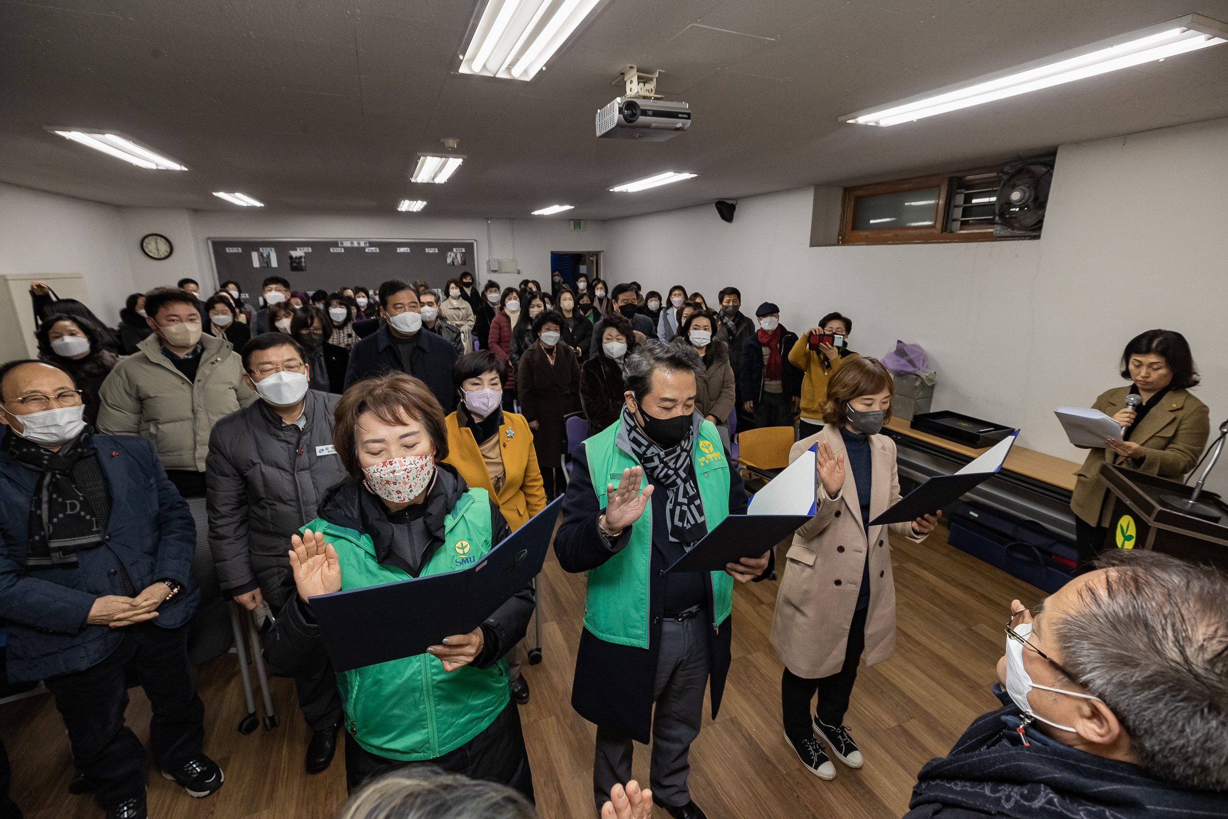 20221226-2022년 광진구 새마을지도자대회- 부녀회·직장공장·문고 -  221226-0858_G_201742.jpg