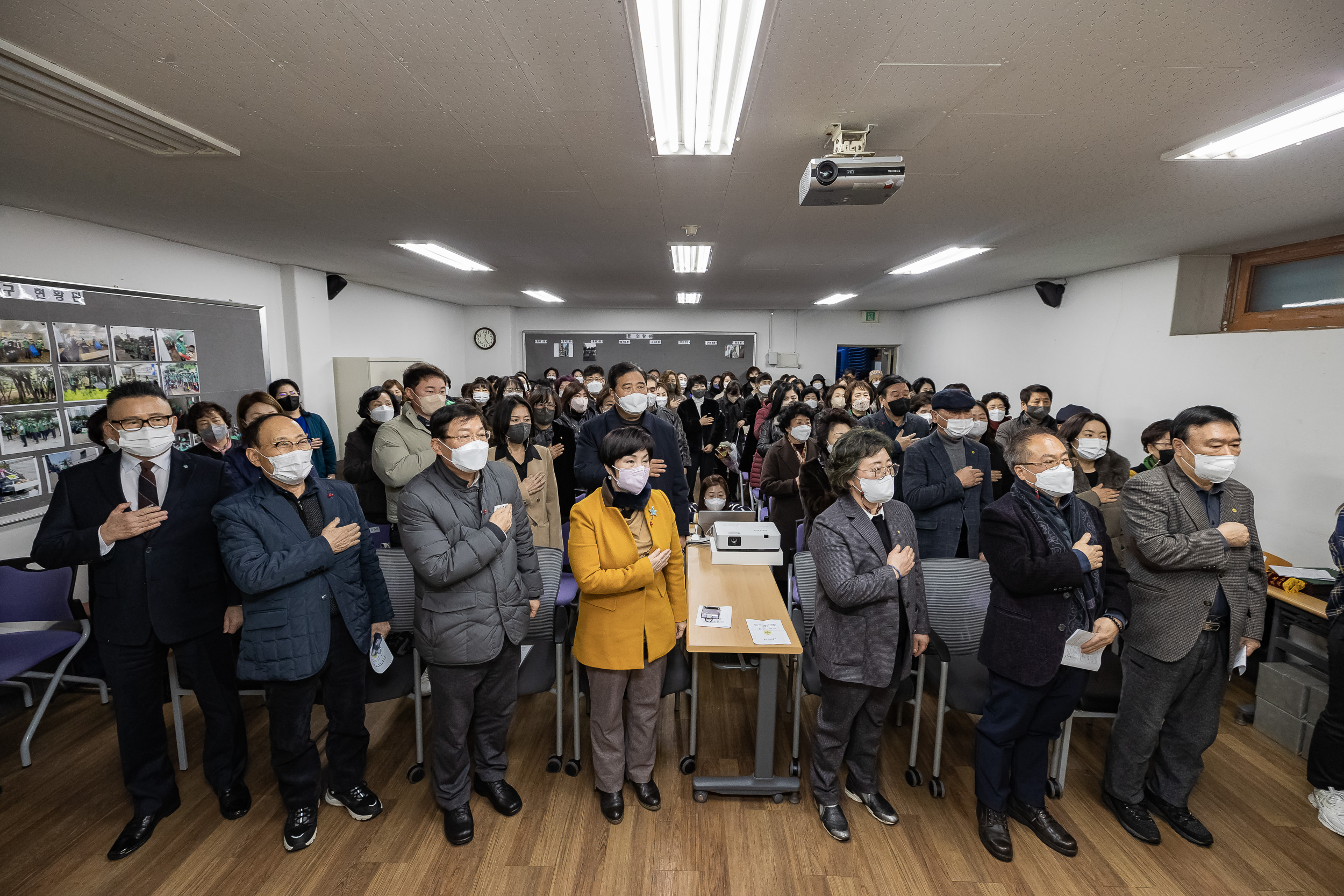 20221226-2022년 광진구 새마을지도자대회- 부녀회·직장공장·문고 -  221226-0012_G_201724.jpg