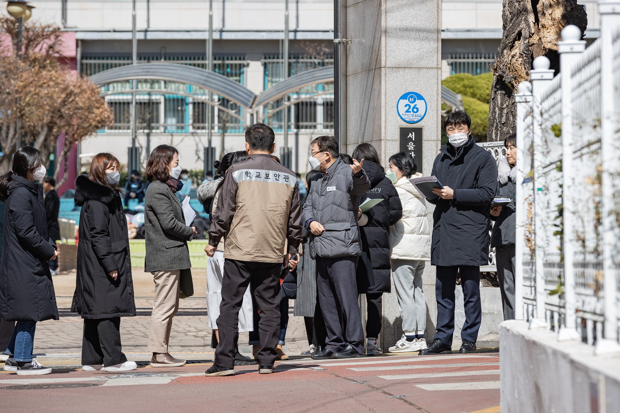 20230313-학교앞 소통 나들이-무엇이든 말해 주세요! 230313-0292_G_135827.jpg