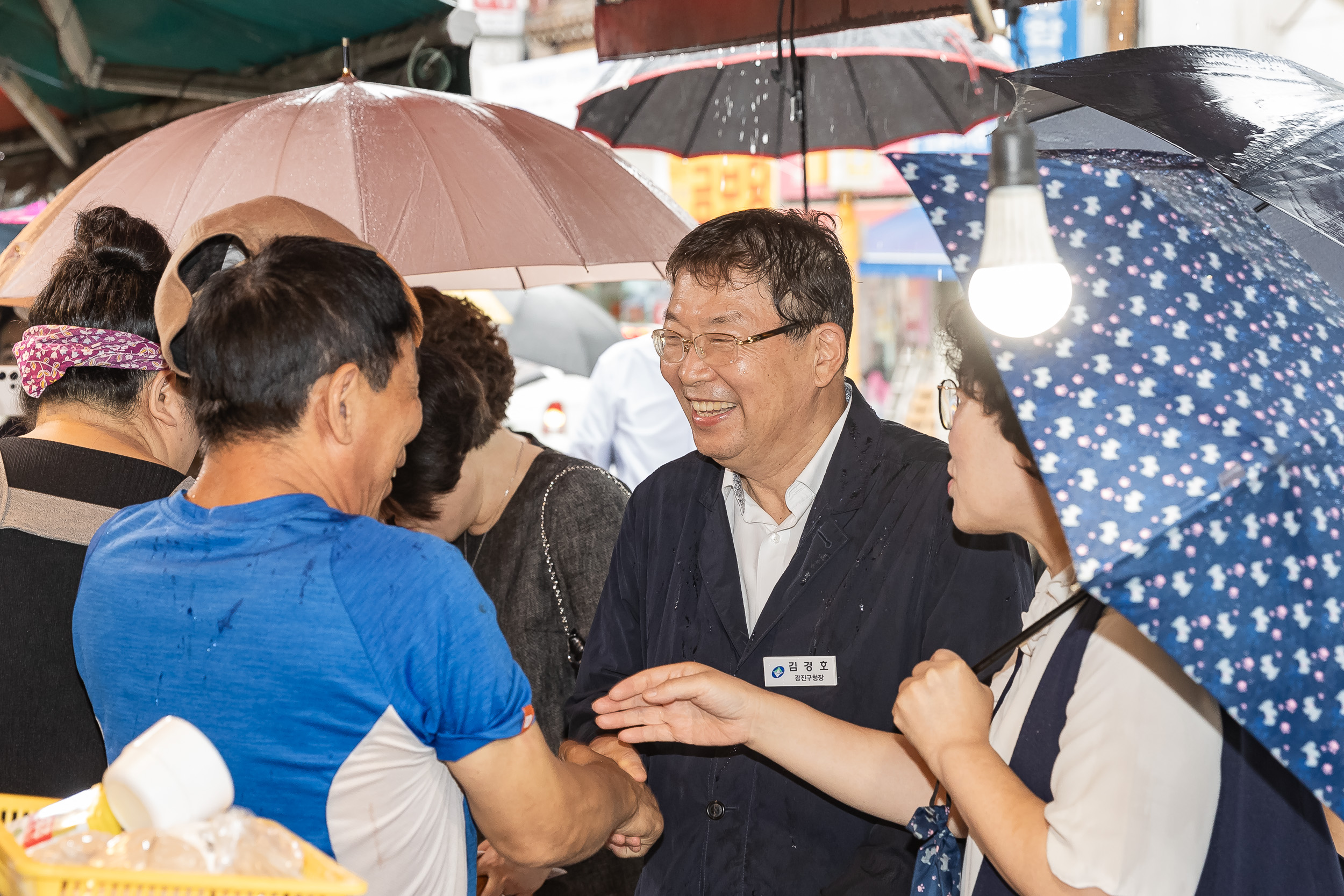 20240912-추석맞이 전통시장 장보기-신성전통시장 240912-0315_G_084752.jpg