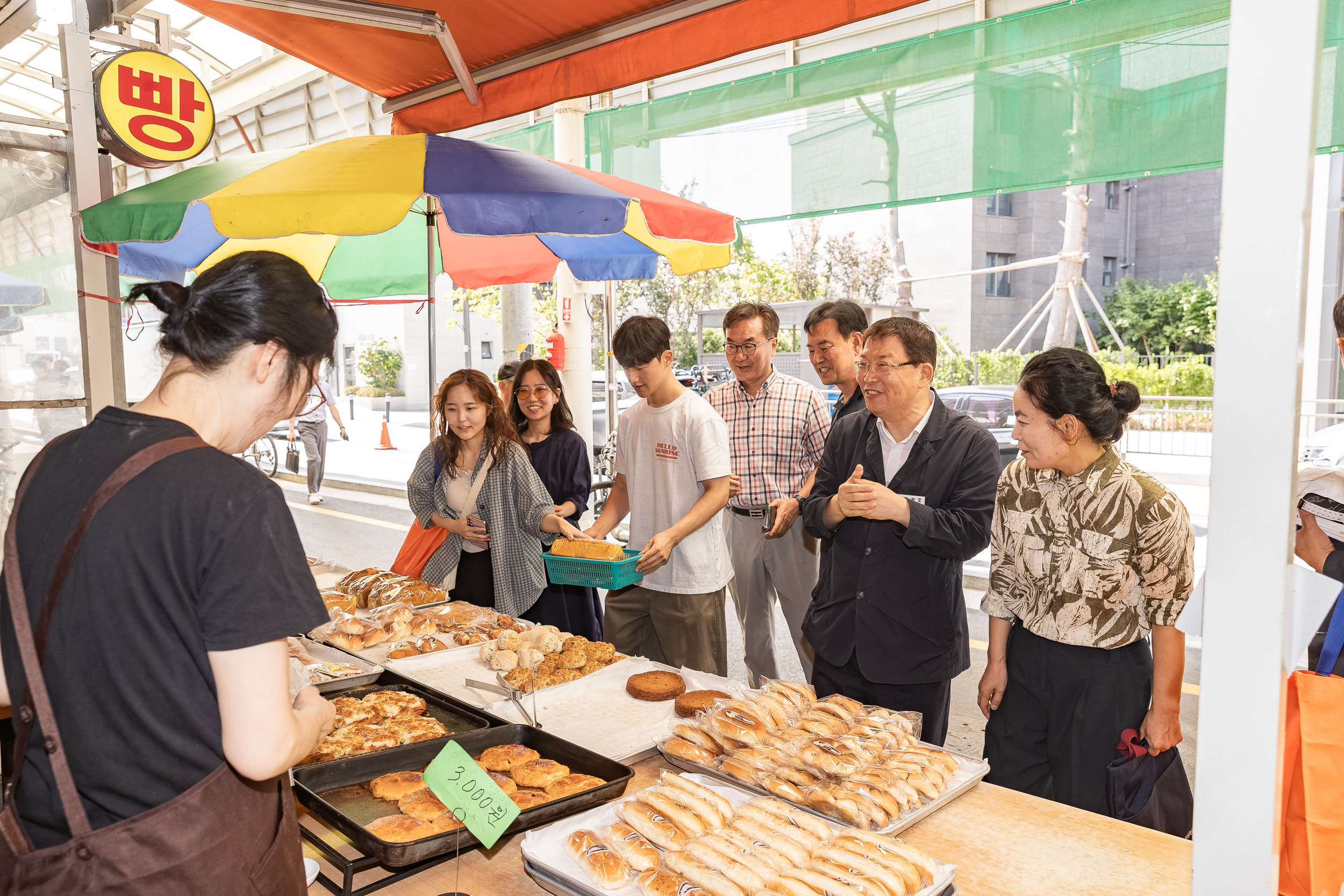 20240909-추석맞이 전통시장 장보기-영동교시장 240909-0086_G_181450.jpg