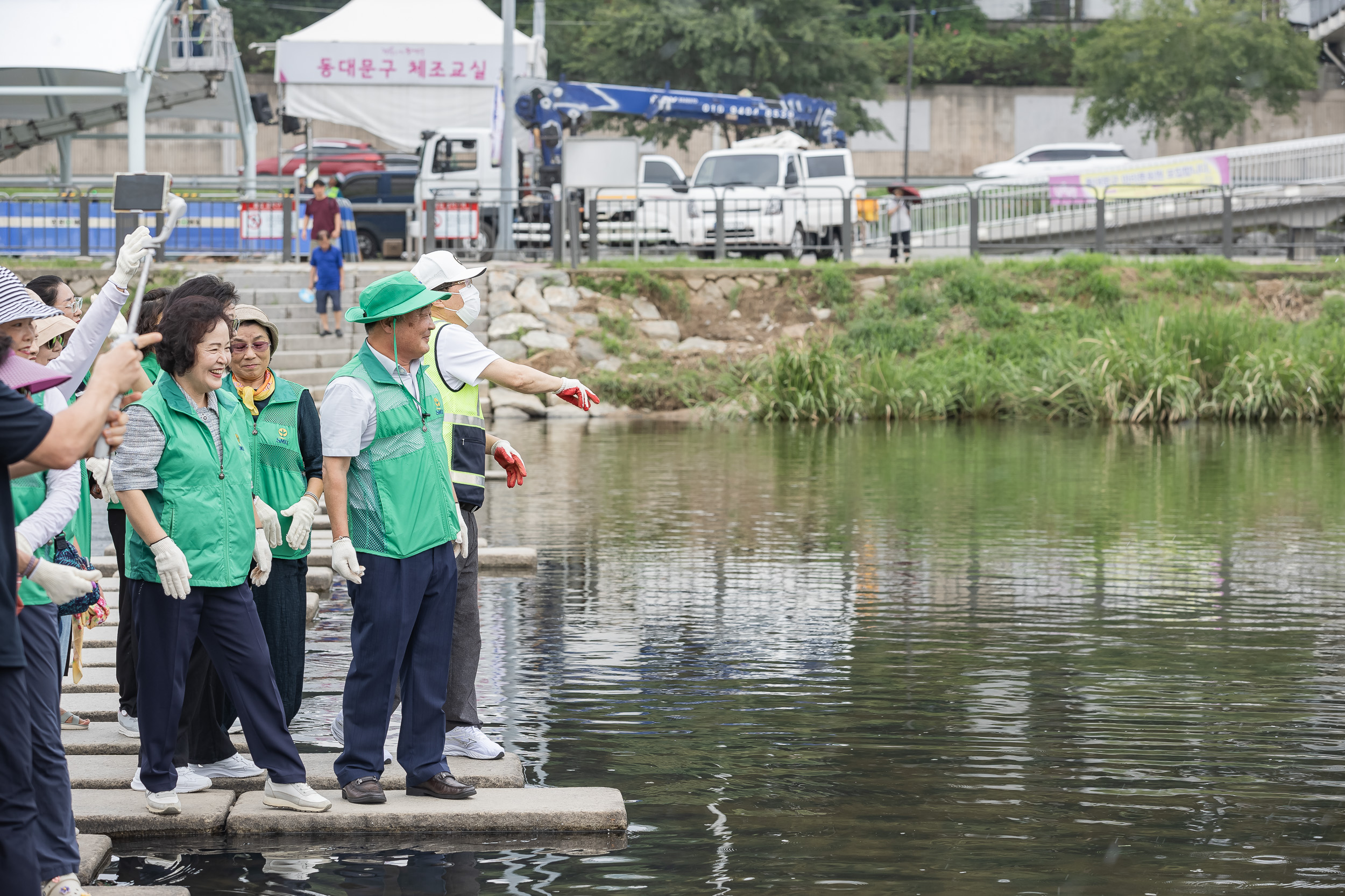 20240826-광진구새마을회 생명운동실천 중랑천변 환경정화활동 240826-0381_G_205825.jpg