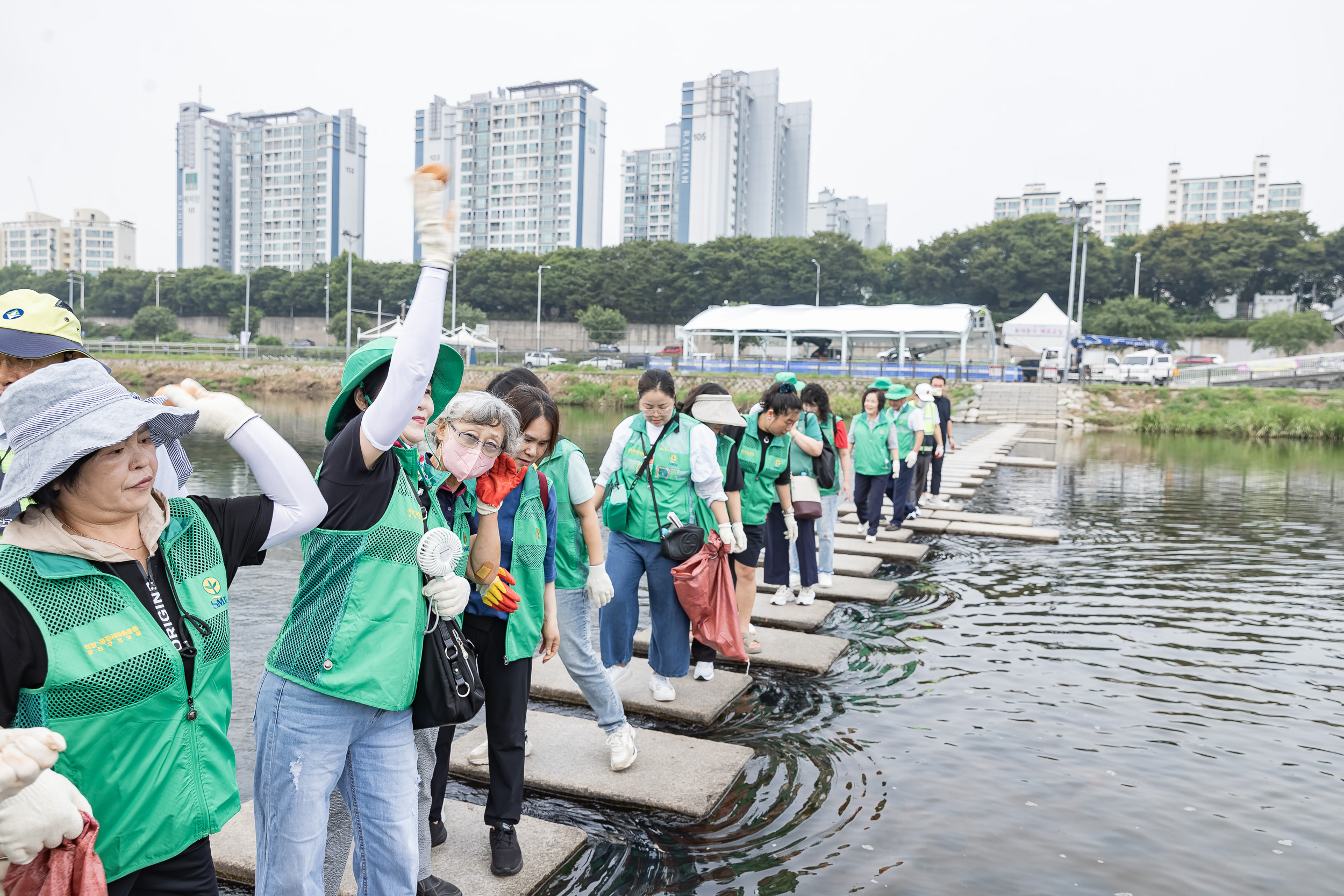 20240826-광진구새마을회 생명운동실천 중랑천변 환경정화활동 240826-0492_G_205827.jpg