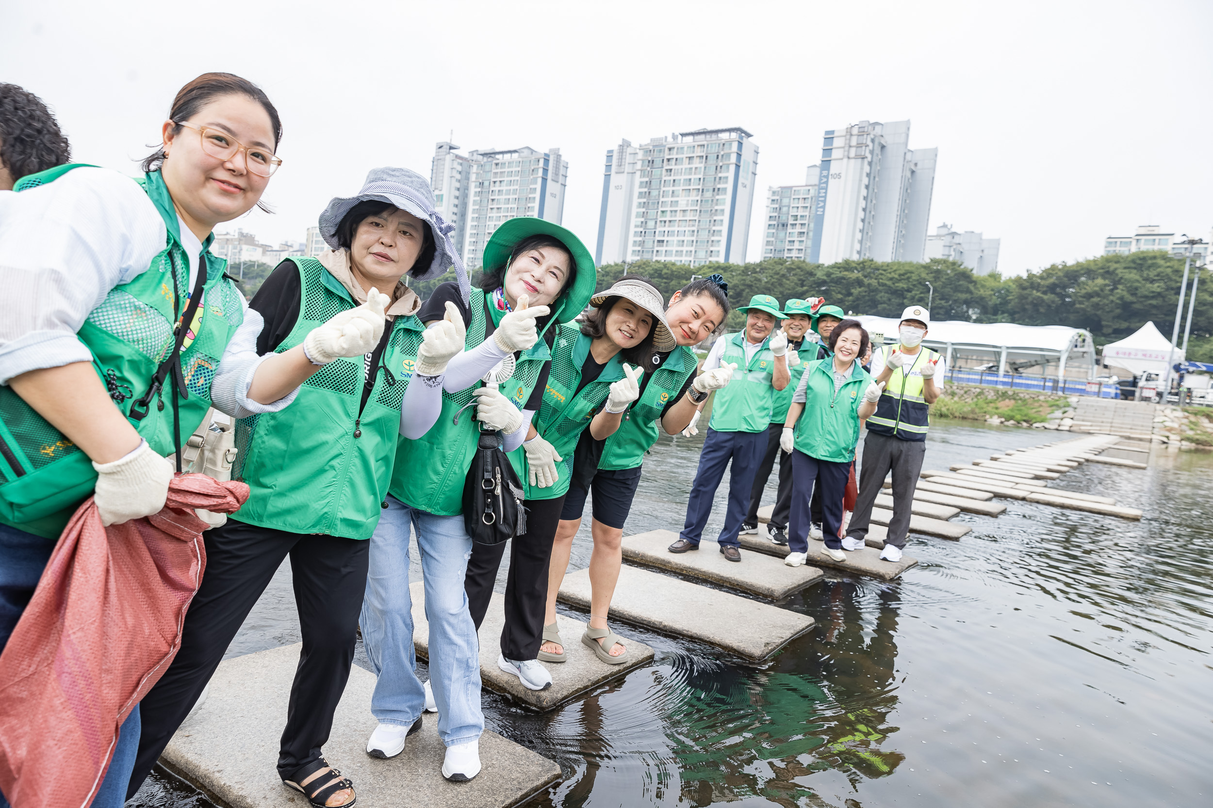 20240826-광진구새마을회 생명운동실천 중랑천변 환경정화활동 240826-0514_G_205827.jpg