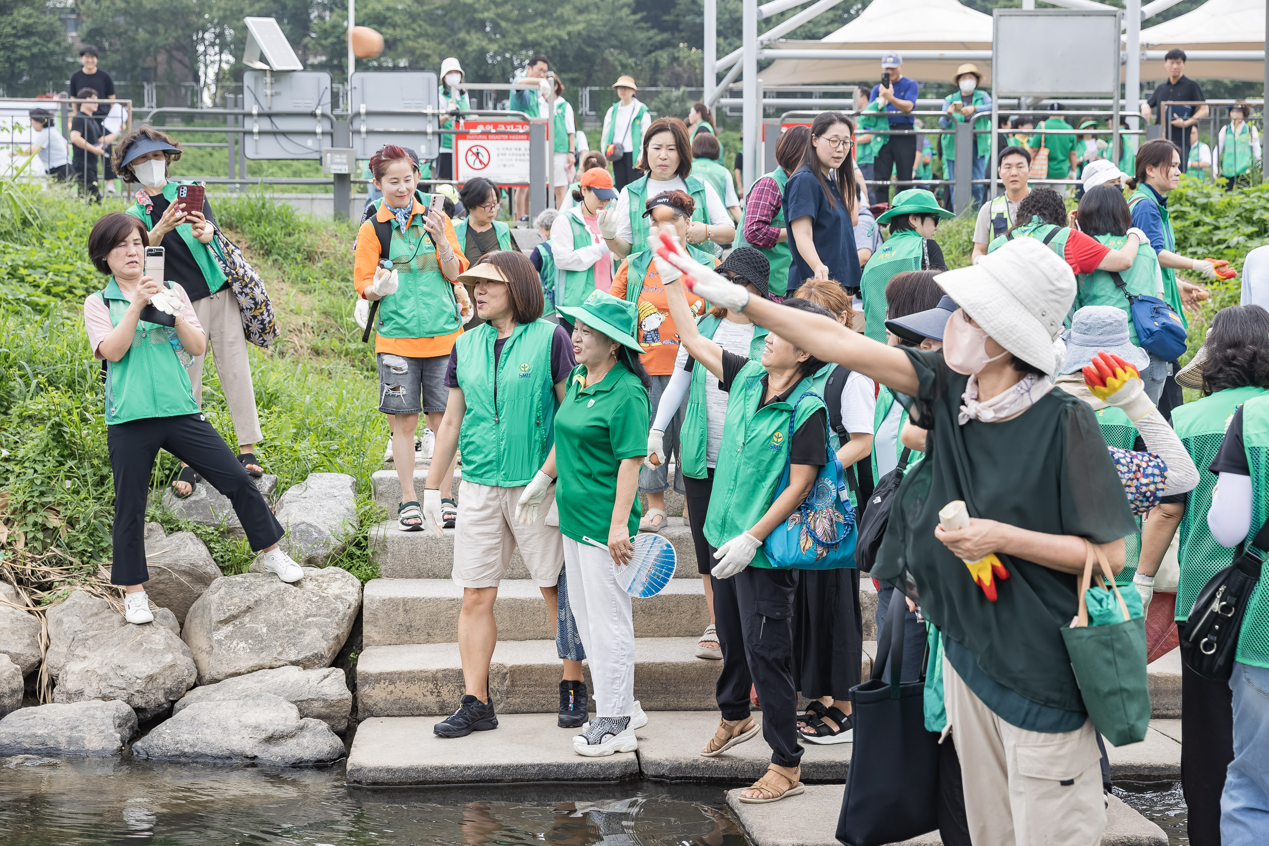 20240826-광진구새마을회 생명운동실천 중랑천변 환경정화활동 240826-0534_G_205828.jpg