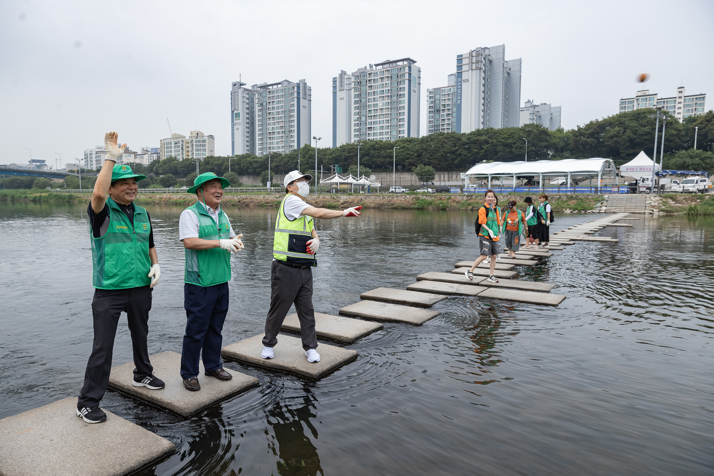 20240826-광진구새마을회 생명운동실천 중랑천변 환경정화활동 240826-0594_G_205829.jpg