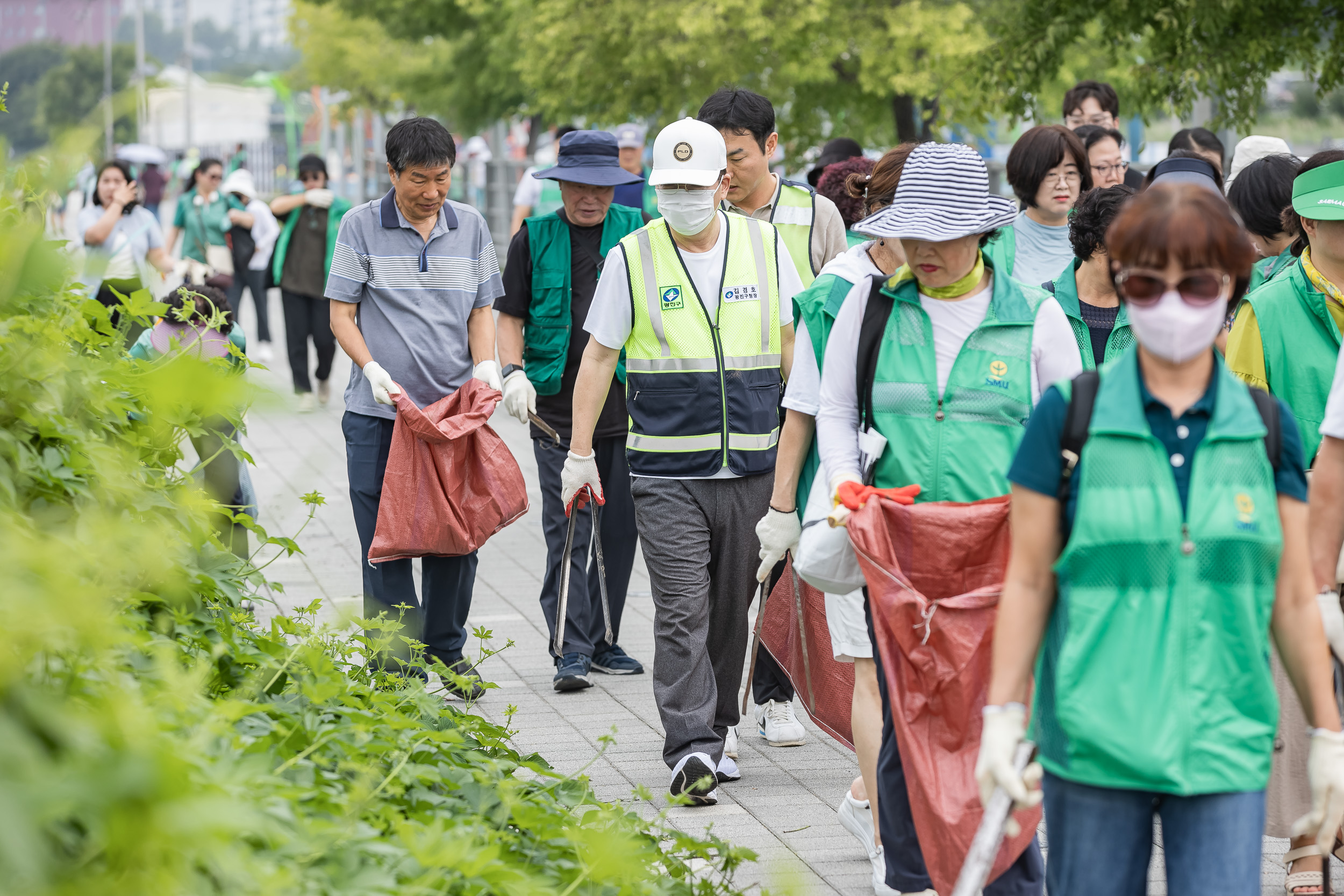 20240826-광진구새마을회 생명운동실천 중랑천변 환경정화활동 240826-0689_G_205831.jpg