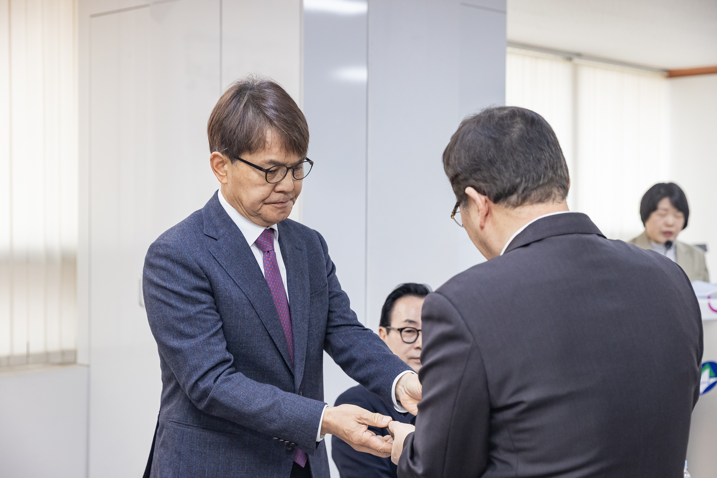 20250305-2025년 광진구 성실납세자 표창수여식 20250305-13873_L_201647.jpg