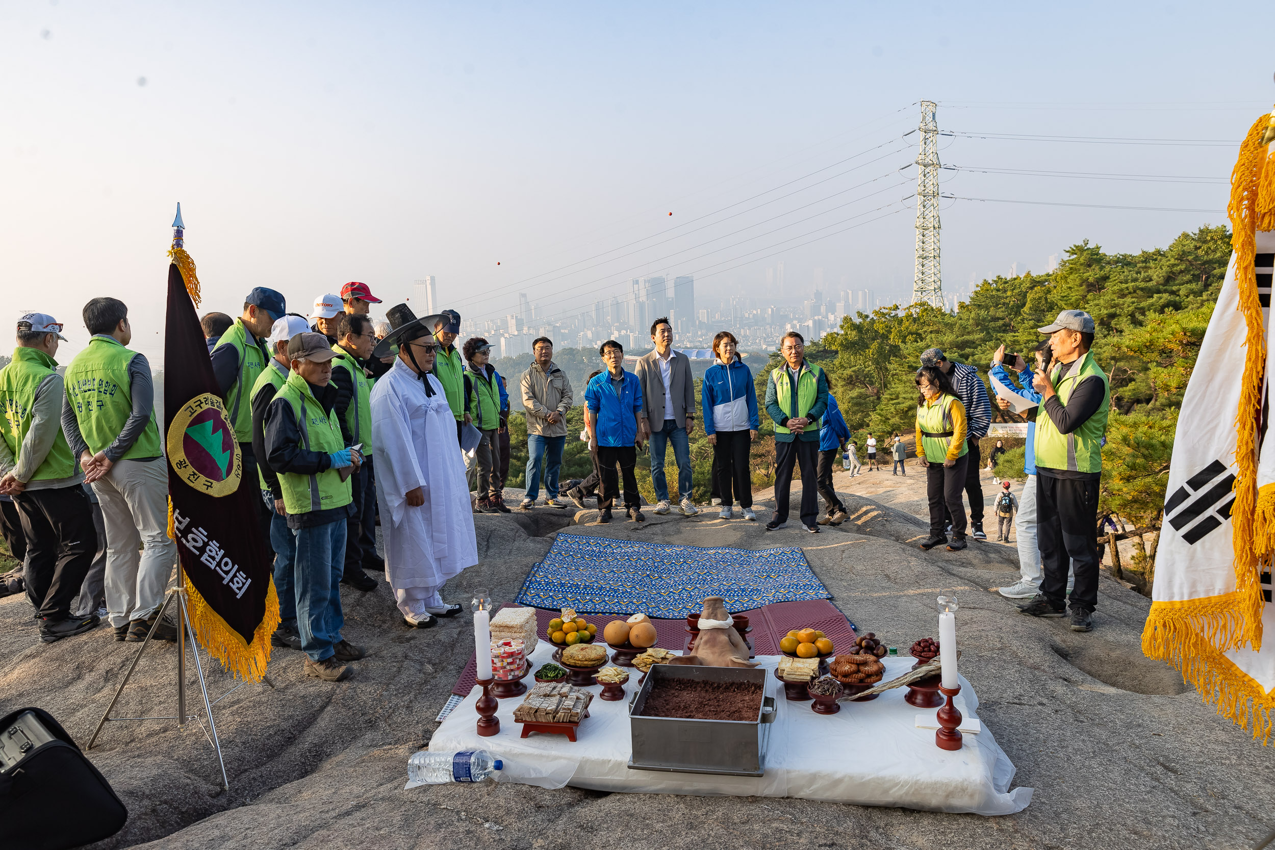 20241012-제36회 아차산 산제 241012-0093_Gm_180531.jpg