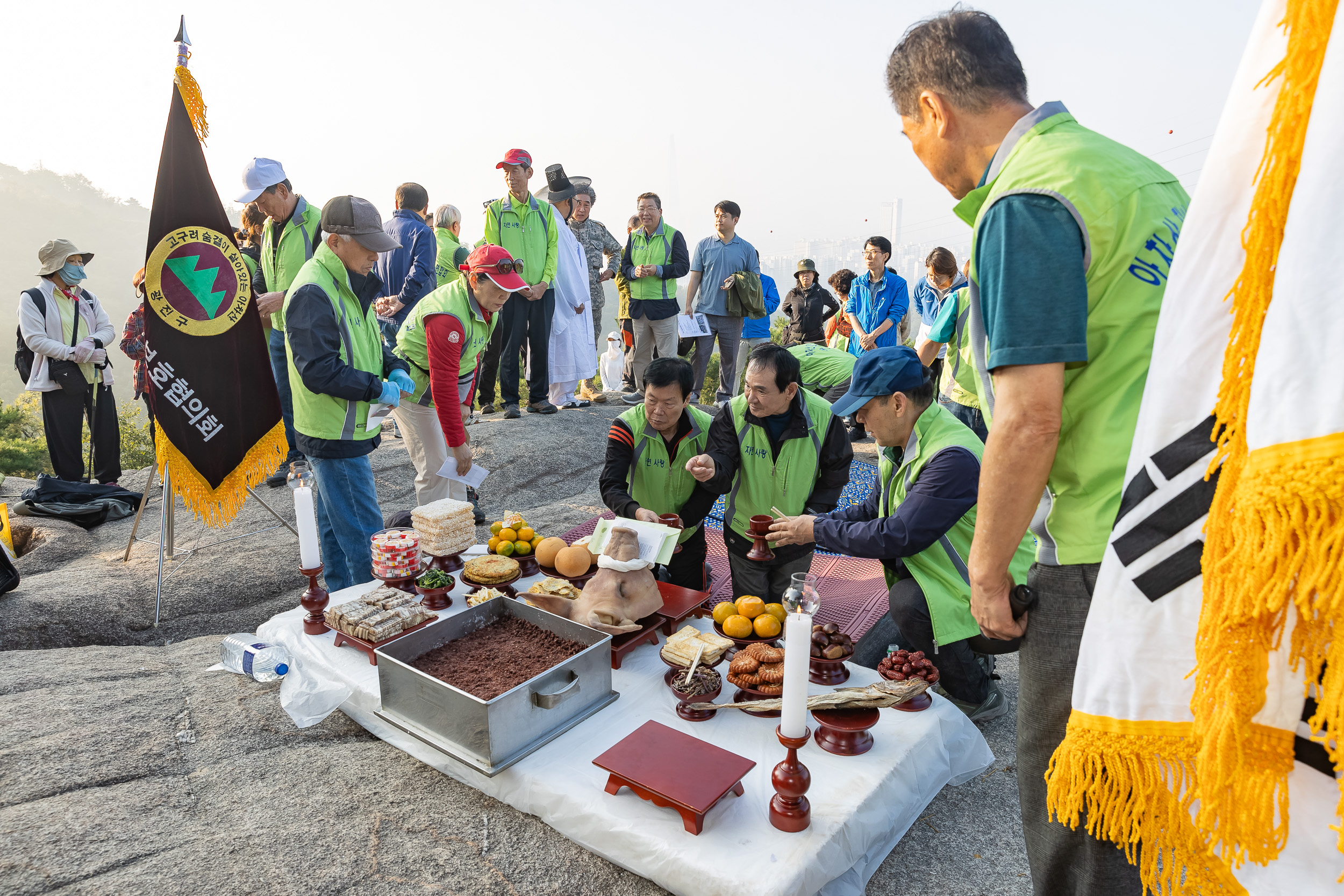 20241012-제36회 아차산 산제 241012-0201_Gm_180533.jpg