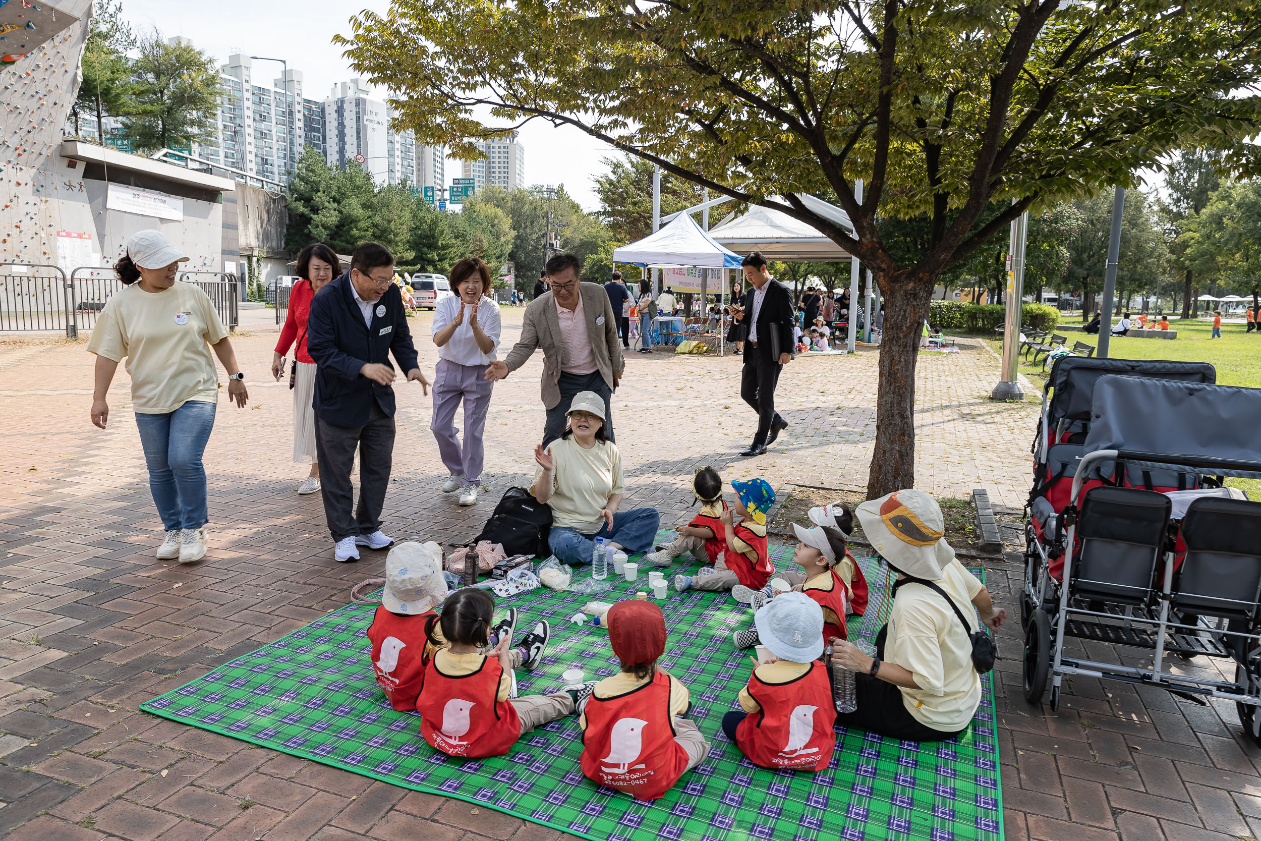 20240926-제9회 자양4동 영유아 그림소풍 240926-1066_G_170547.jpg