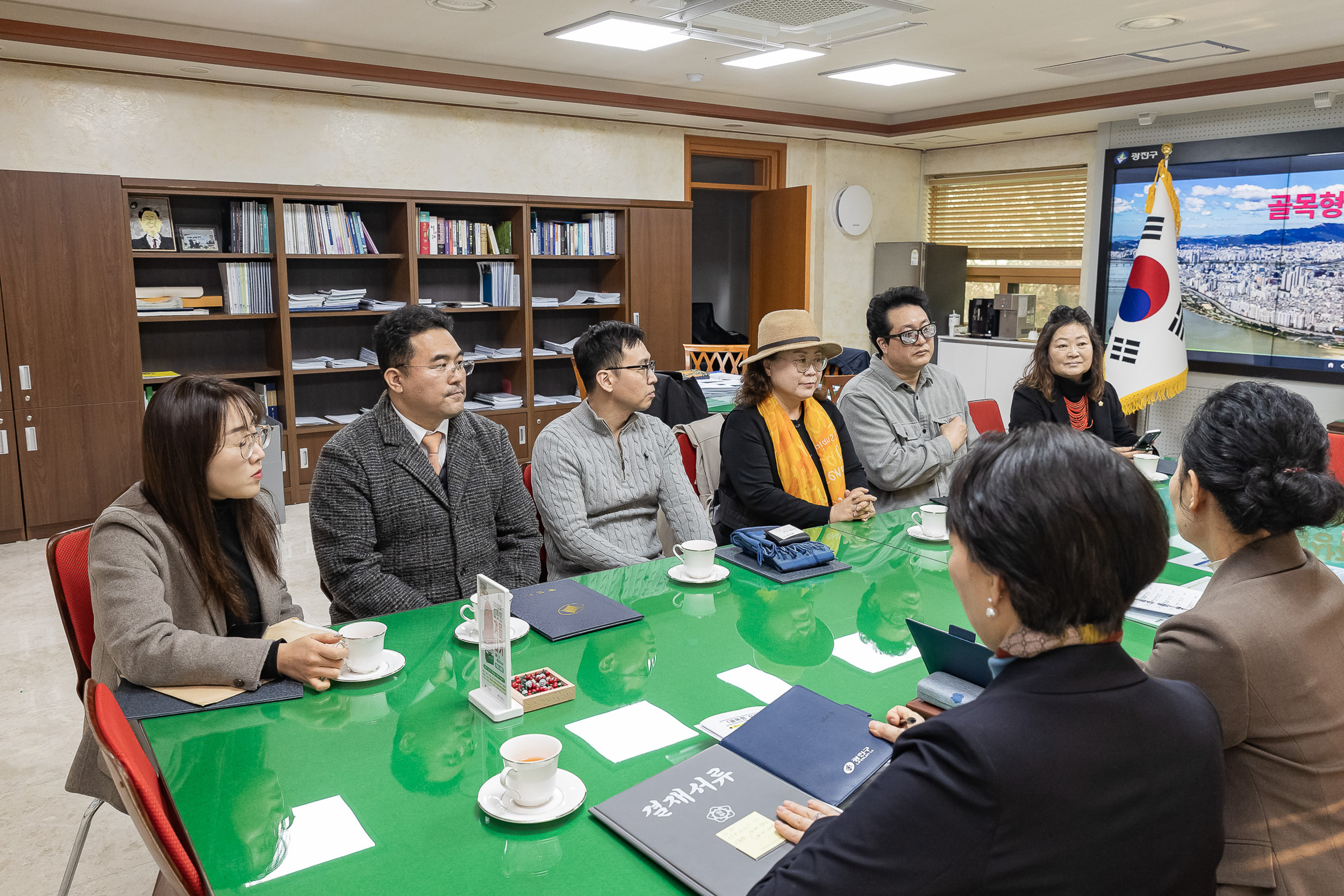 20250120-골목형상점가 심의위원 신규 위촉장 수여식